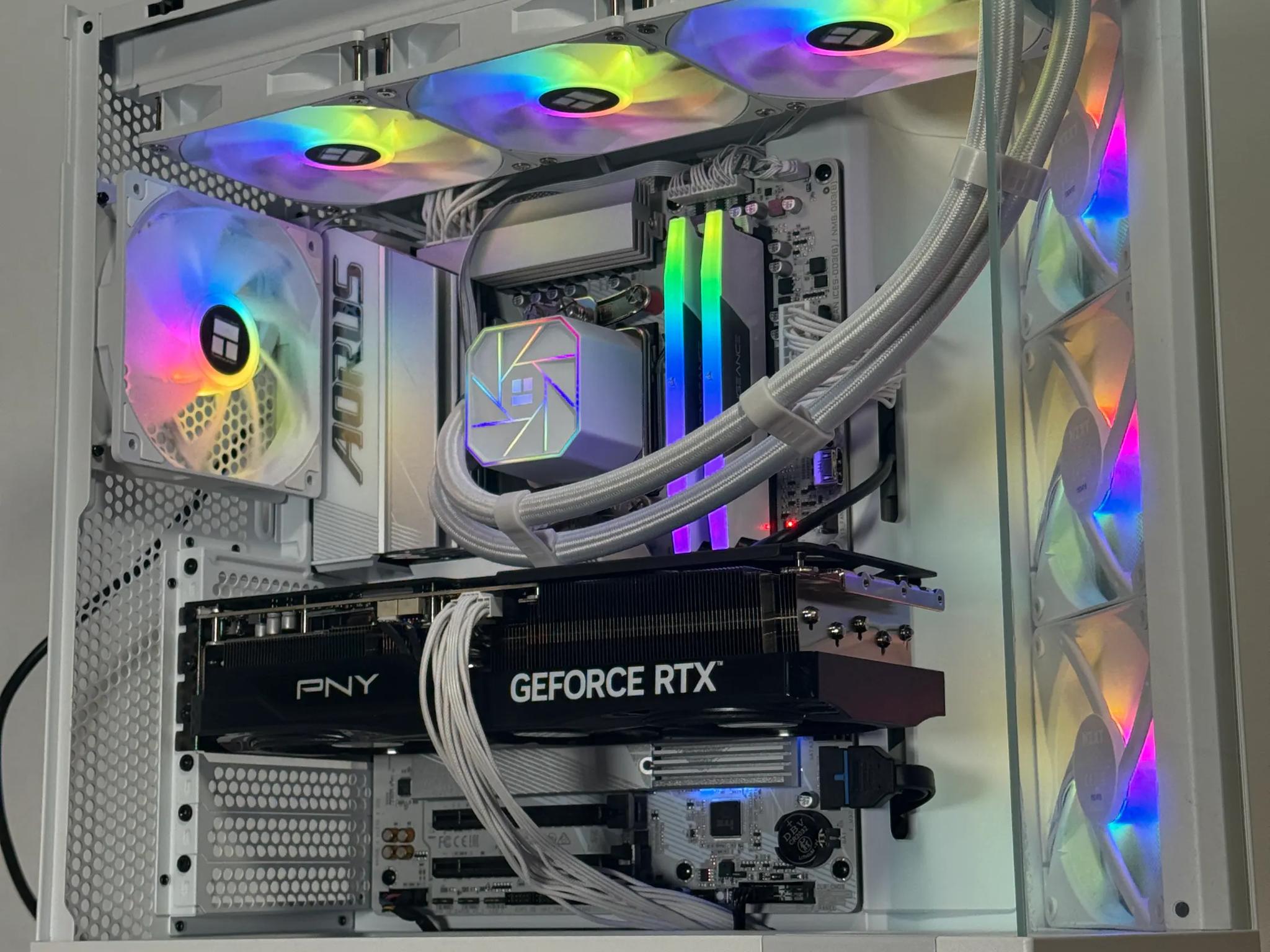 Ryzen 9900x RTX 5070ti Gaming PC