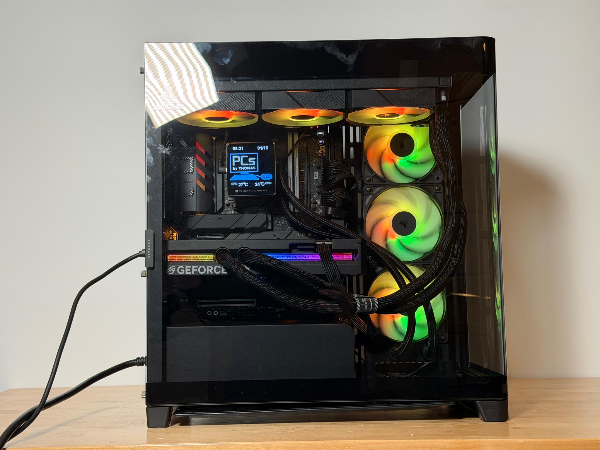 RTX 5090 Astral Liquid Cooled, Ryzen 7 9800x3d Gaming/Workstation PC
