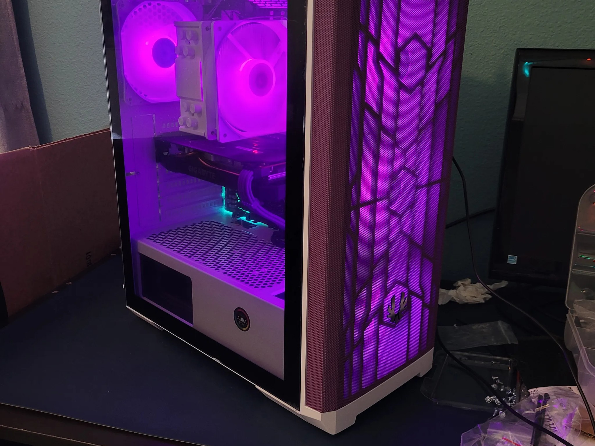 Gaming PC - 32GB DDR4, RX 5600-XT, R5 3600
