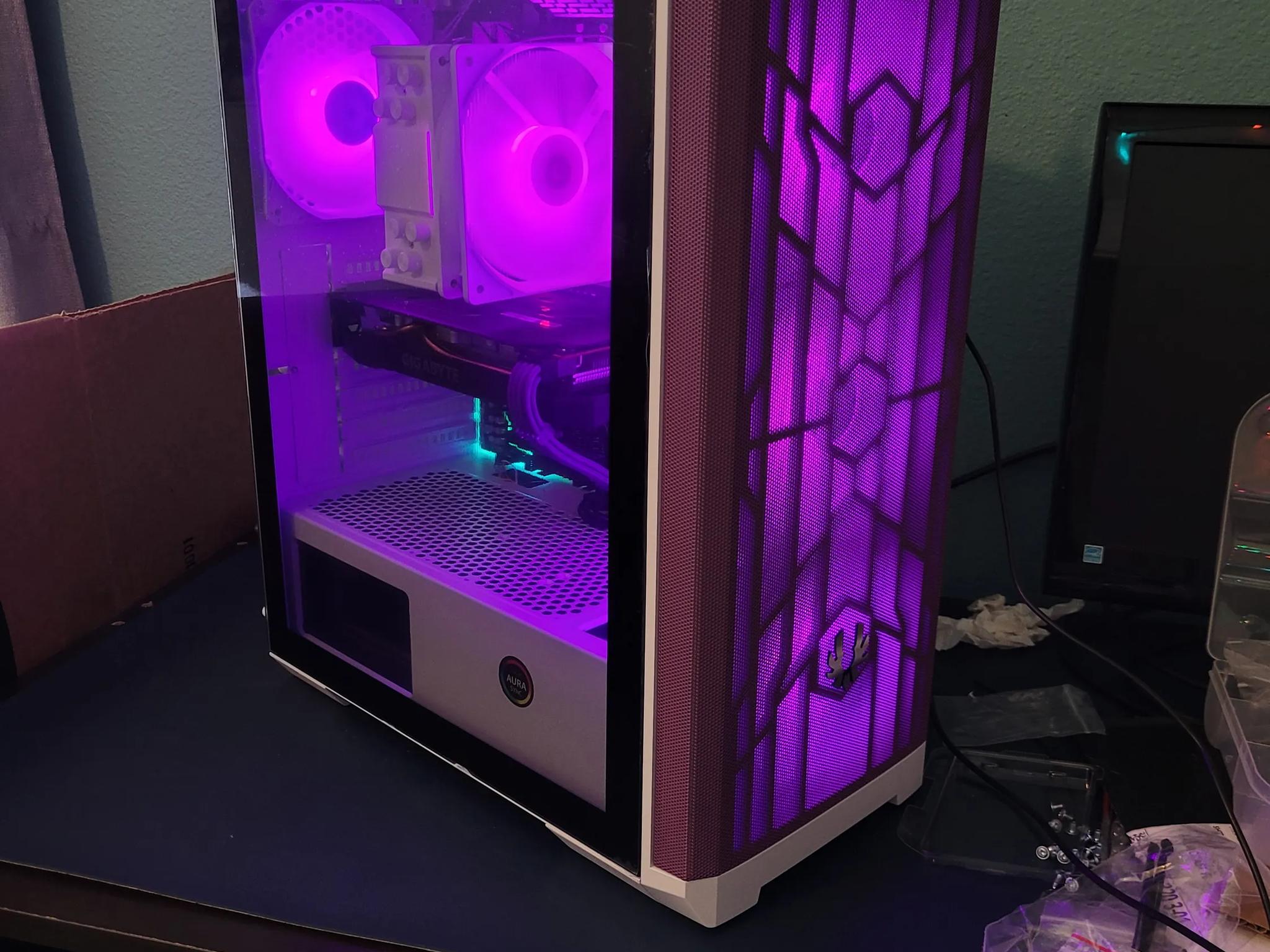 Gaming PC - 32GB DDR4, RX 5600-XT, R5 3600