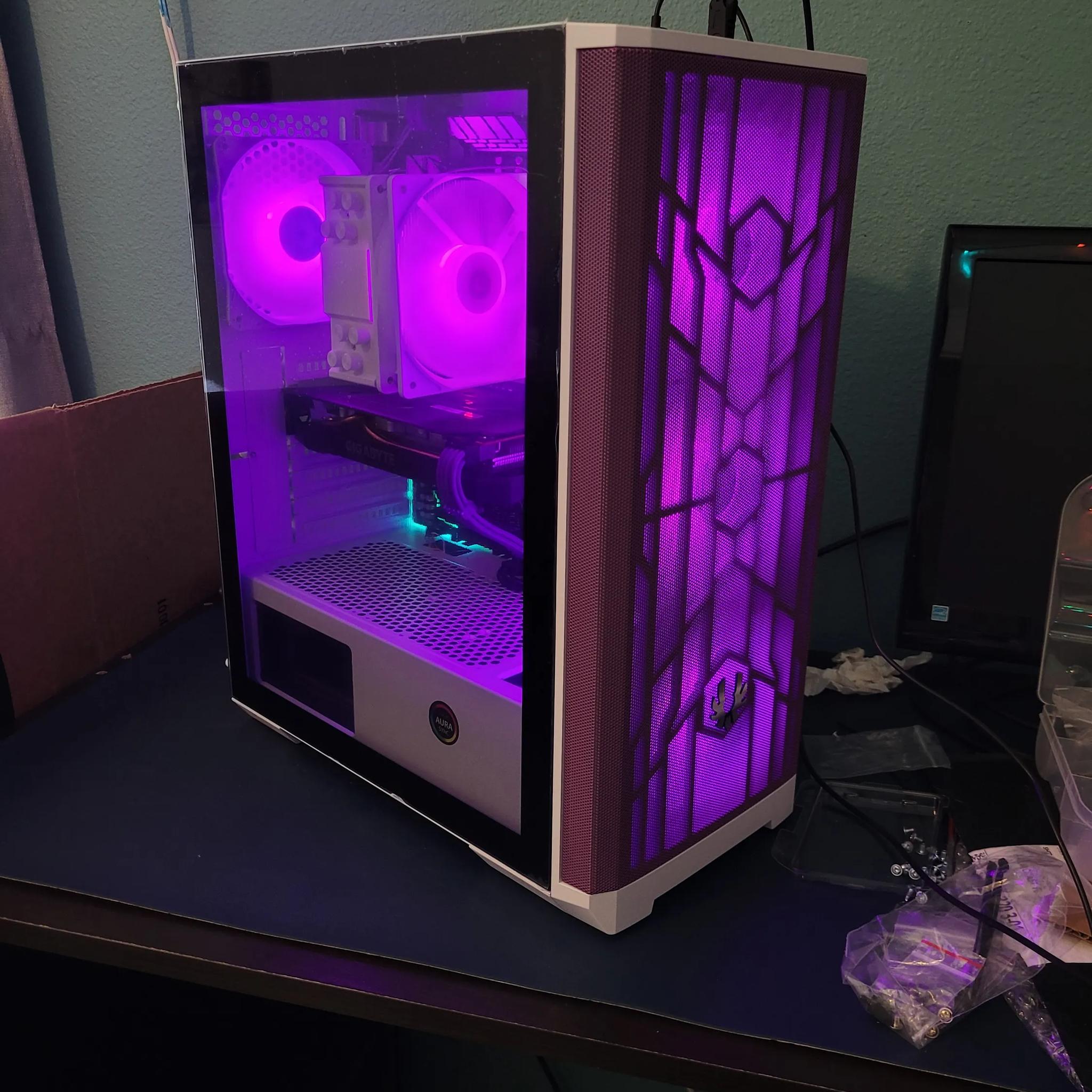 Gaming PC - 32GB DDR4, RX 5600-XT, R5 3600