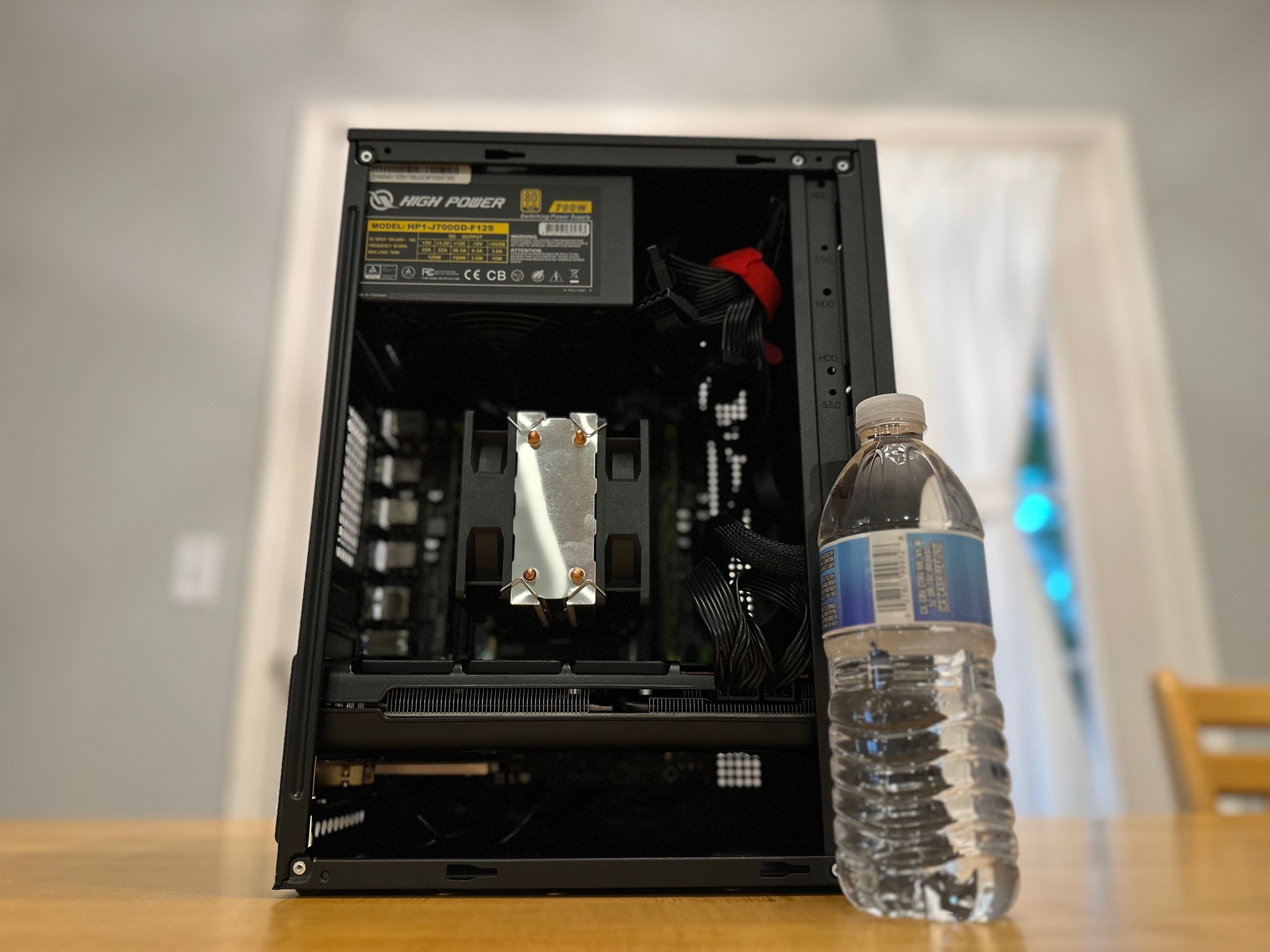 ⚫️| AMD RX 5700 8gb, 16gb Ram, 1tb SSD, 10 Core 3.4ghz Intel Processor, WiFi Compact Gaming PC