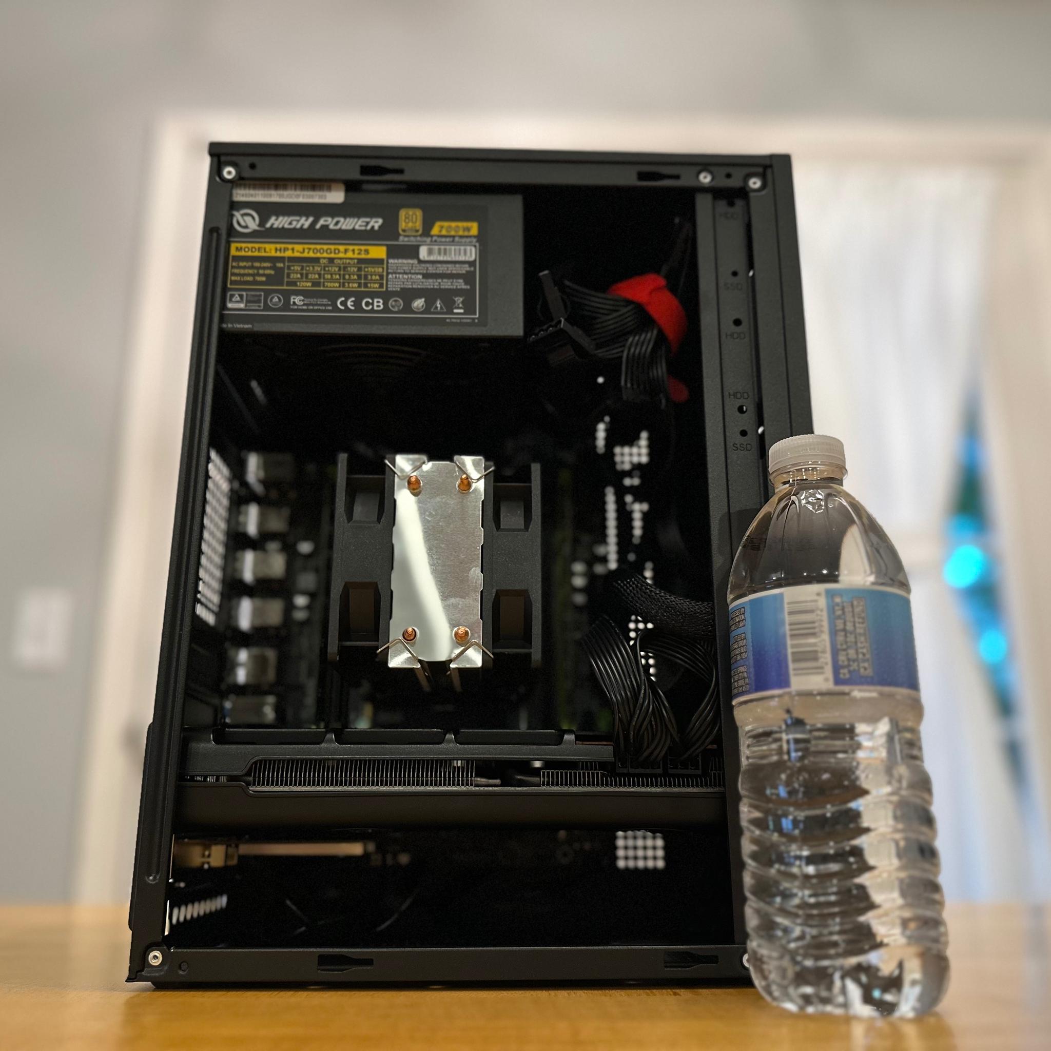 ⚫️| AMD RX 5700 8gb, 16gb Ram, 1tb SSD, 10 Core 3.4ghz Intel Processor, WiFi Compact Gaming PC