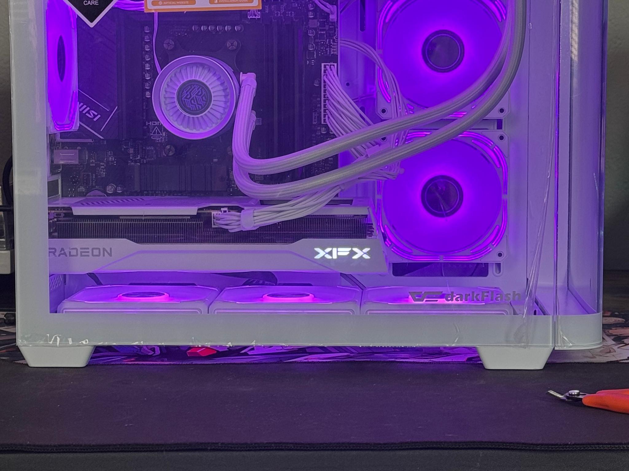 Ryzen 5 7600 | RX 9060 XT 16 GB| 2 TB SSD| 32 GB RAM| 1440P White Gaming PC