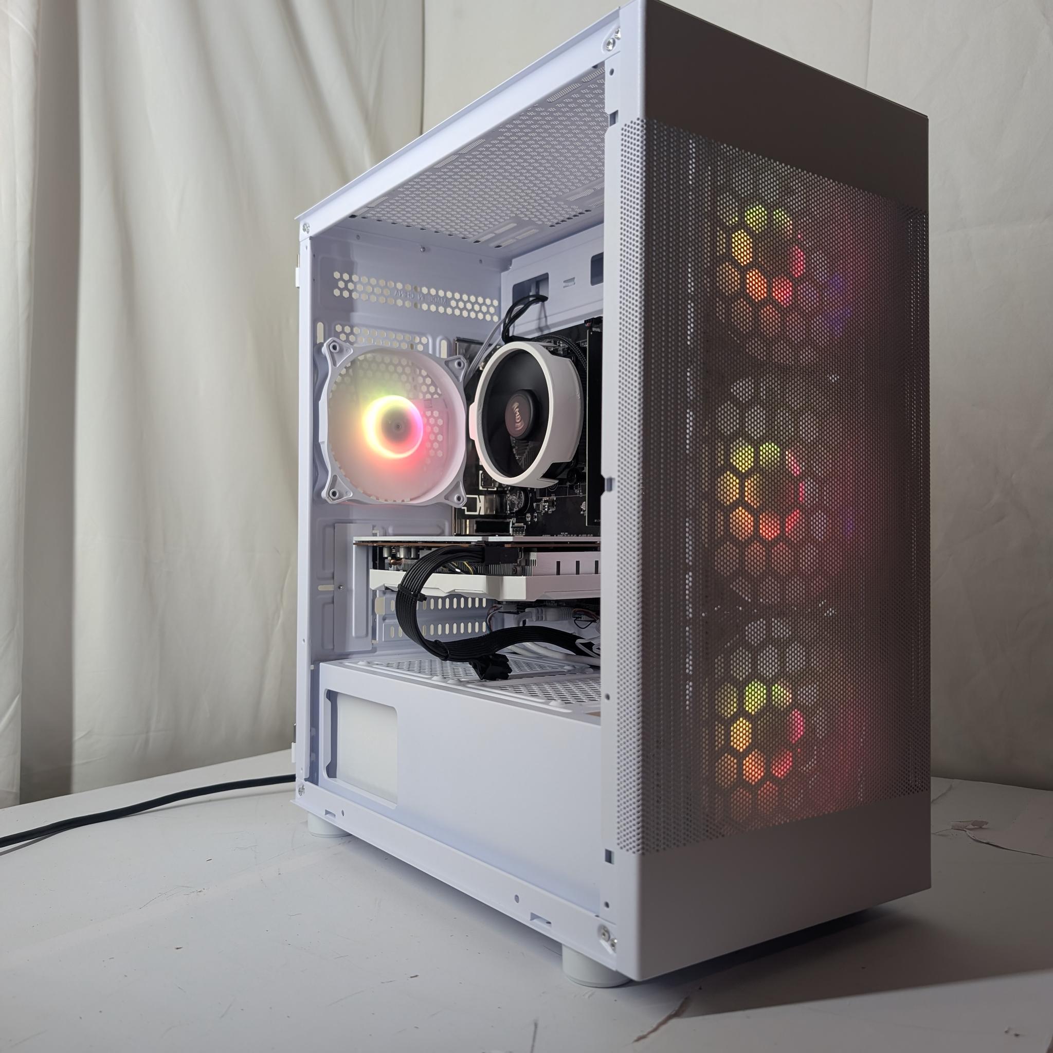 RX 6600XT | RYZEN 5 2600 | 500GB NVME | 16GB ddr4 | ALL WHITE