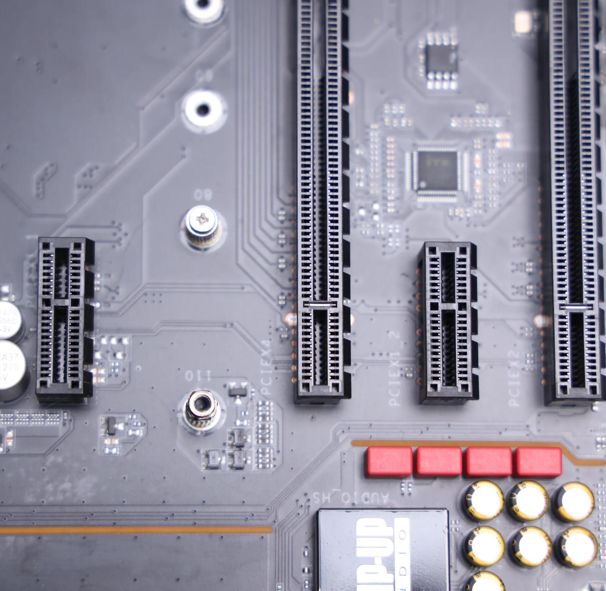 B550 Pro AC/ Ryzen 5 5600x/ 32gb ddr4/ AMD Wraith CPU cooler.