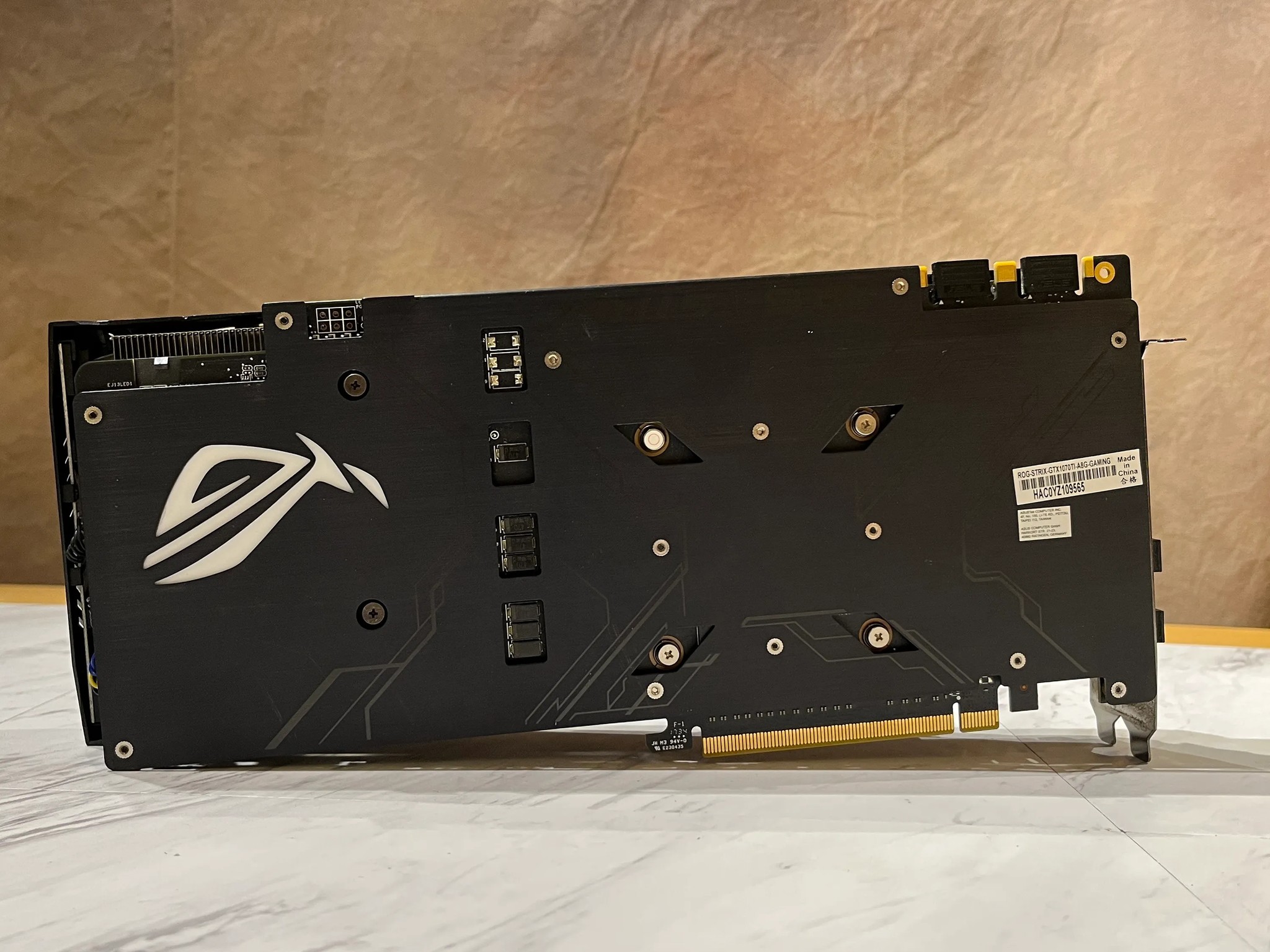 Used ASUS ROG 1070 Ti 8GB GPU