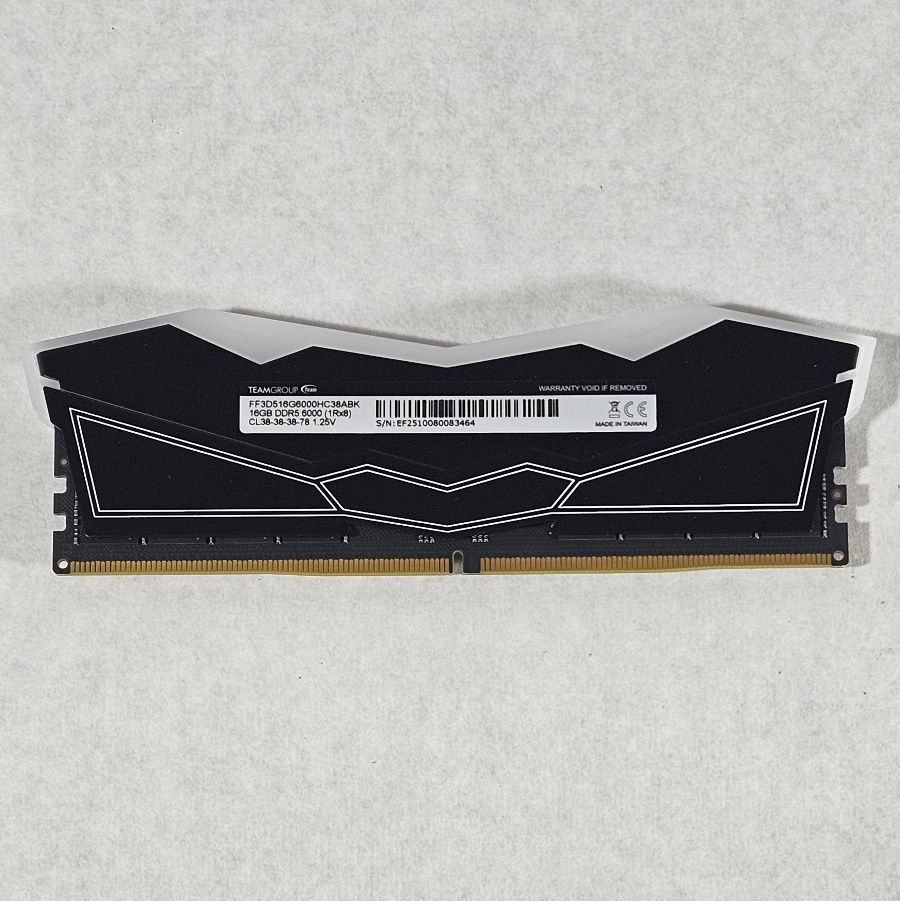 16GB DDR5 (1x16GB) CL38 6000MT/s T-FORCE DELTA R