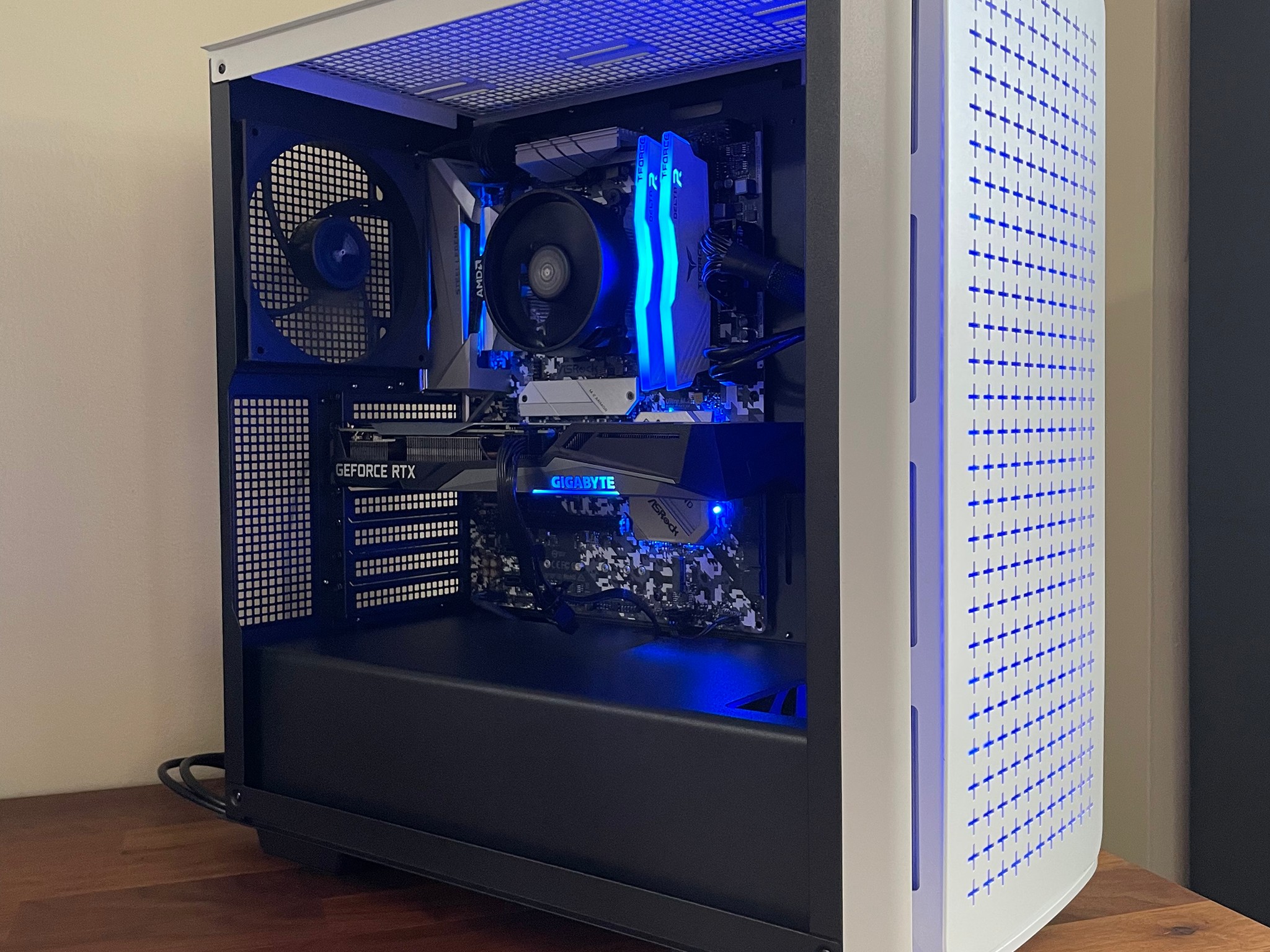 RTX 3060 12GB | Ryzen 5 5500 | 1TB SSD | The Legend V2