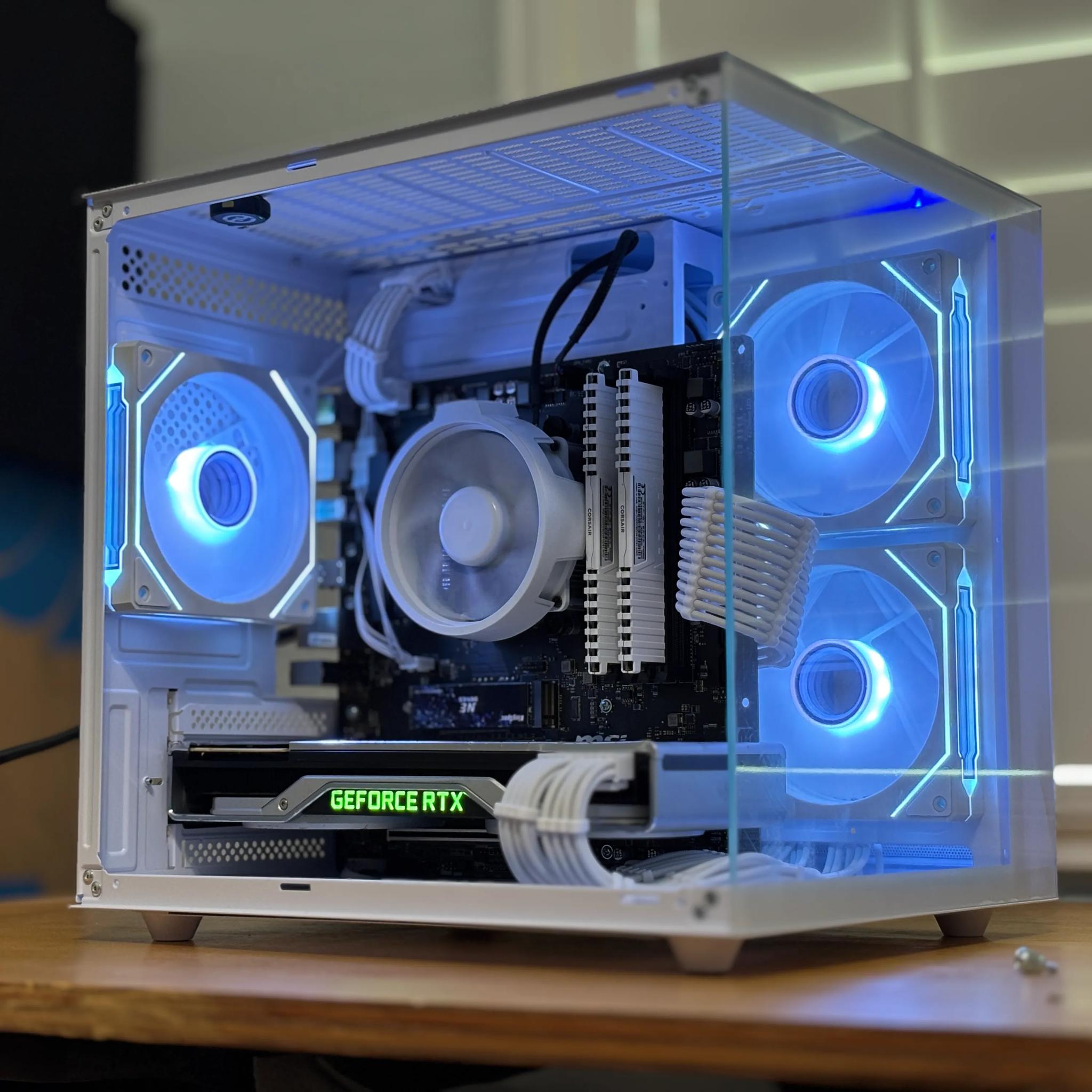 White Founders Edition RTX Gaming PC