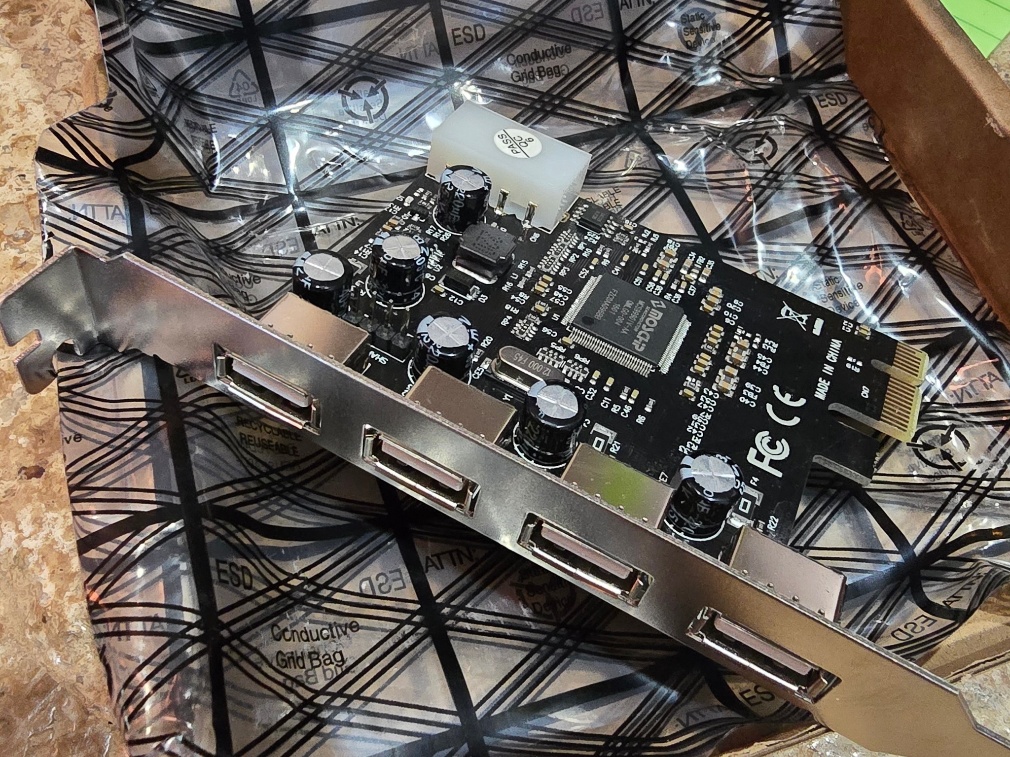 PCIe to USB 2.0 Card 4-Port 4-Pin PCIe to USB 2.0 480Mbs