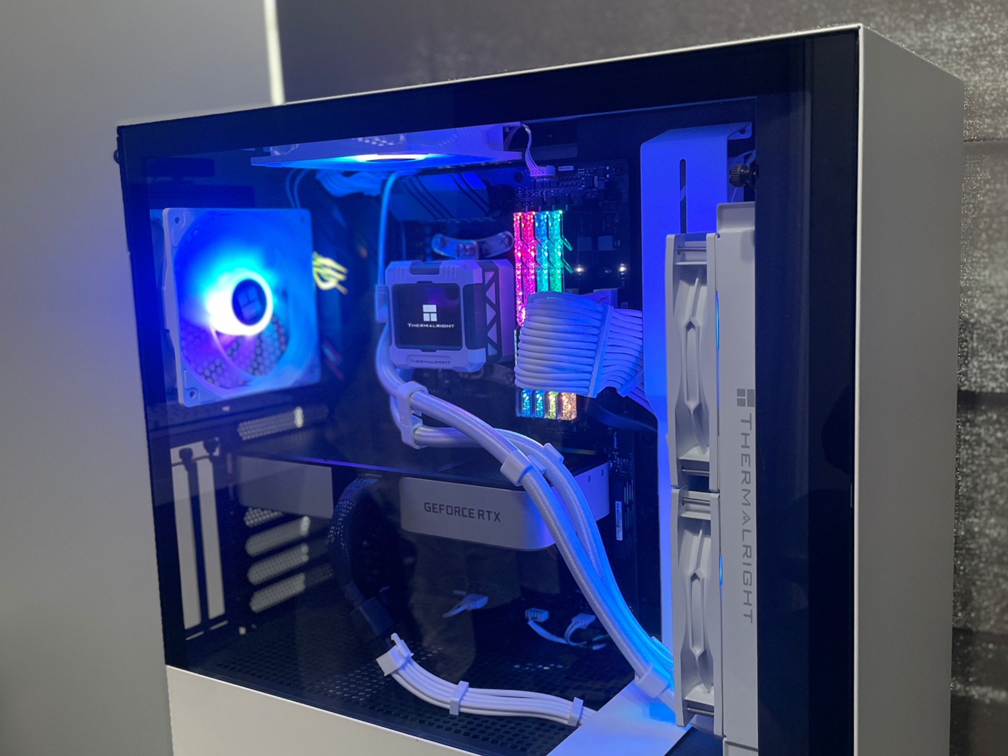 🥶❄️🥶White Phantom 🥶❄️🥶