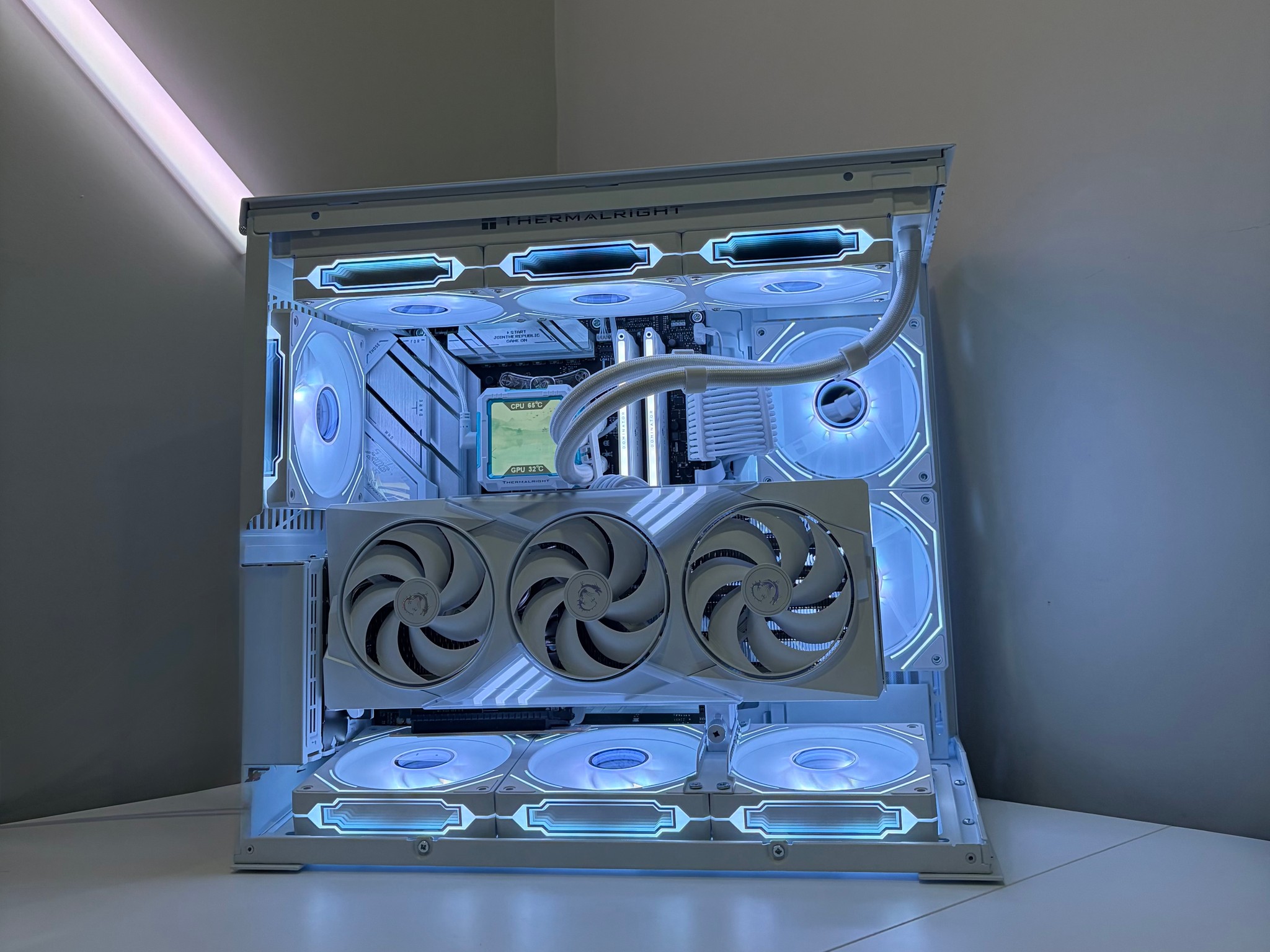 RTX 5080 | Ryzen 7 9850X3D | 32GB DDR5 RAM | 2TB SSD | Gaming PC