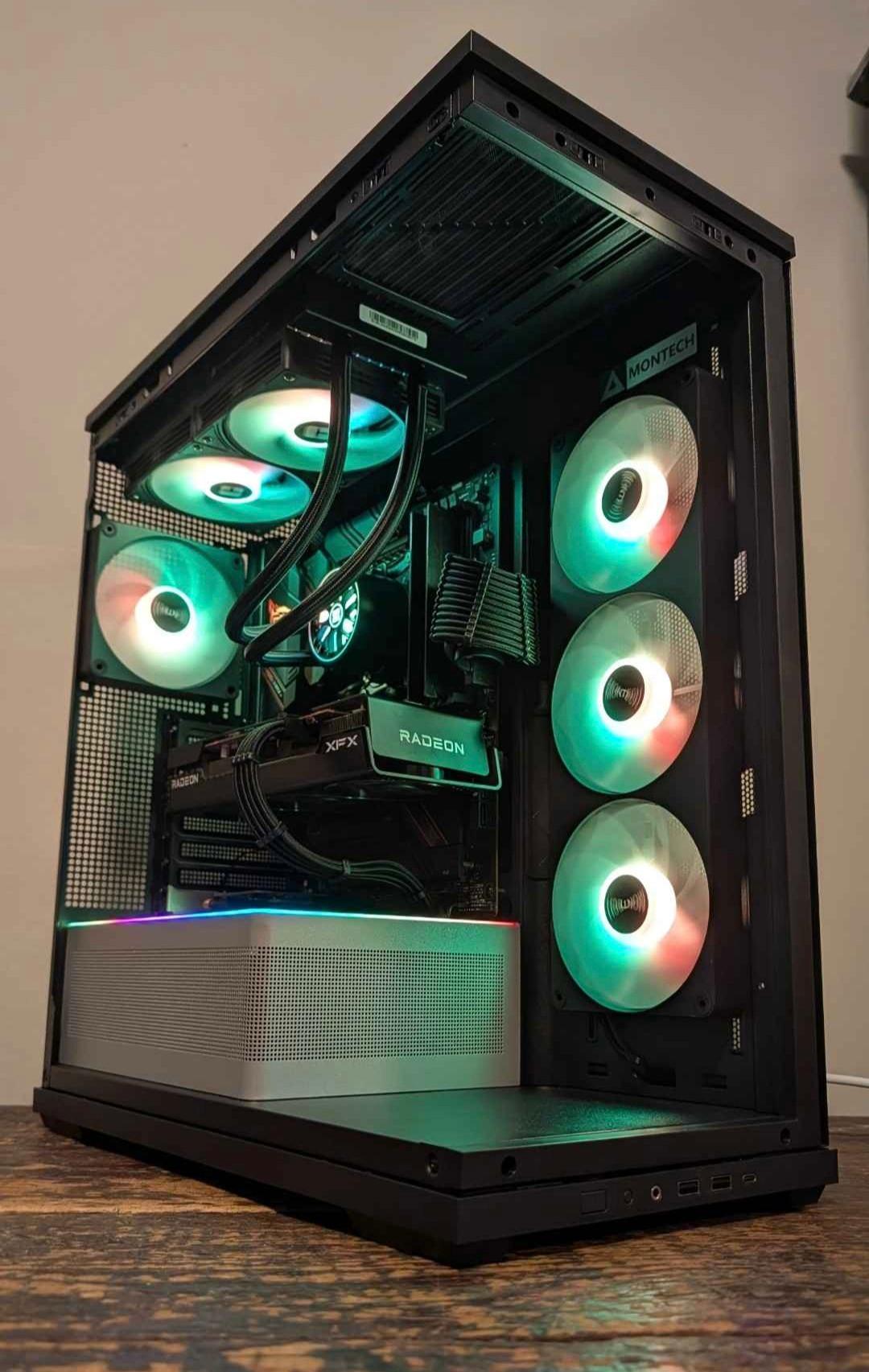 Custom Mid-Range Streaming/Gaming PC