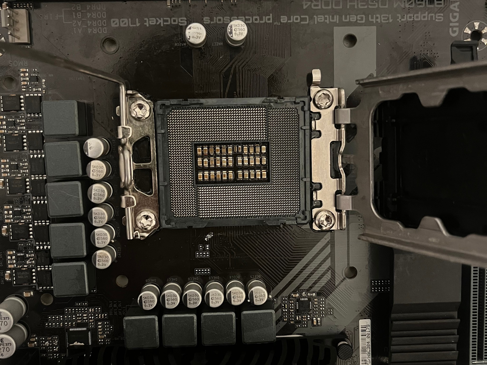 GIGABYTE B760M DS3H DDR4 (LGA 1700/ Intel/ B760/ M-ATX/ DDR4/ Dual M.2/ PCIe 4.0)