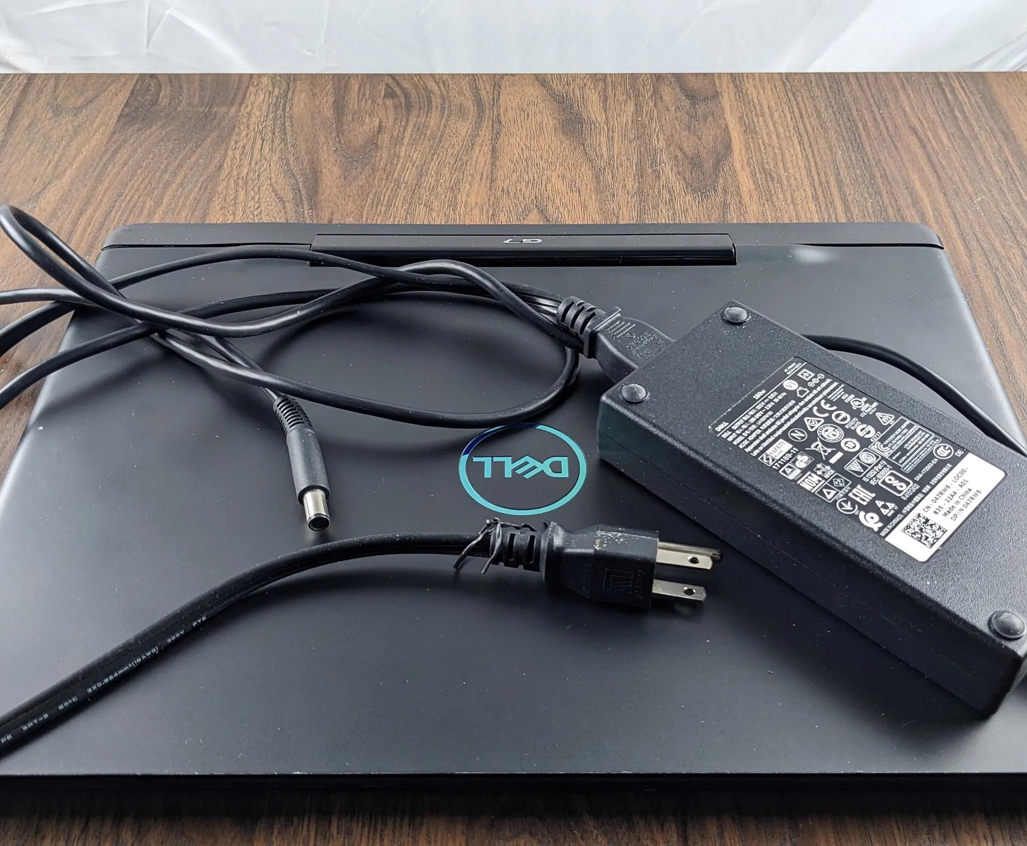 Dell G7 15.6" GTX 1660 Ti  i7-9750H 16GB 2666mhz 1TBNVMe 1TB HDD