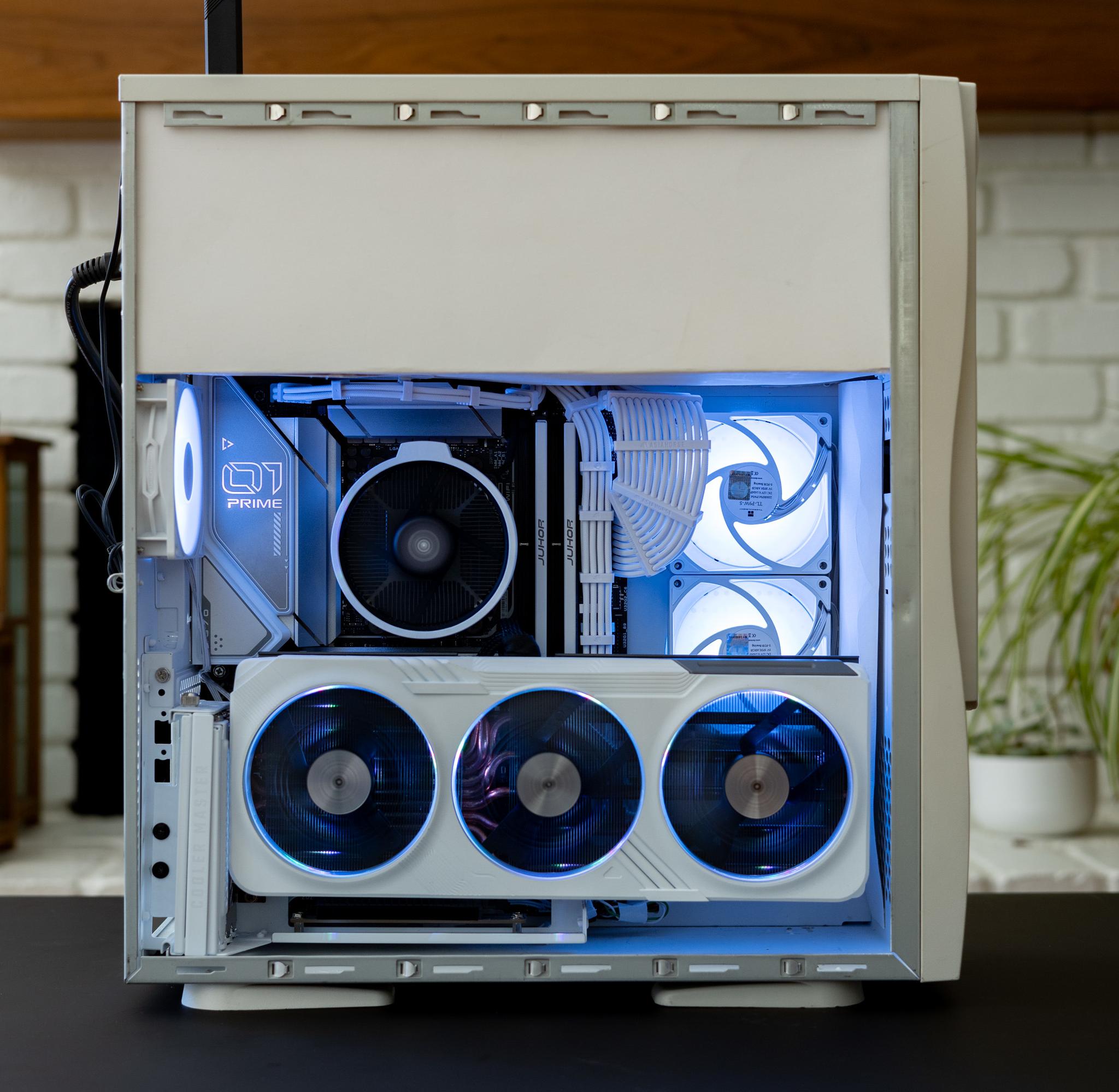 RTX 4070 TI, Ryzen 5 7600x, WiFi, 32gb DDR5, Ultimate Sleeper Gaming PC