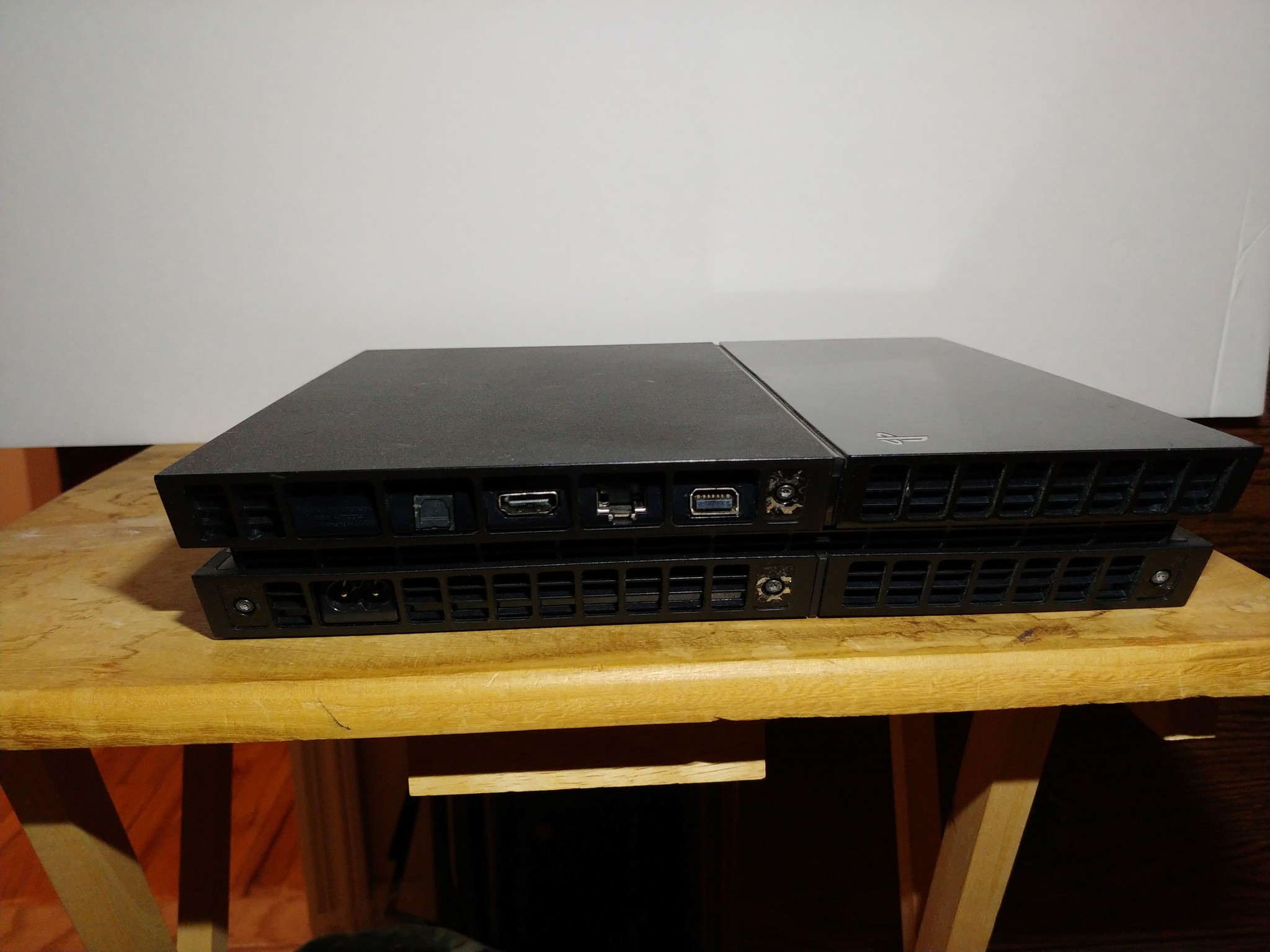 Sony PS4 FW 7.50 w/ poor HDMI port