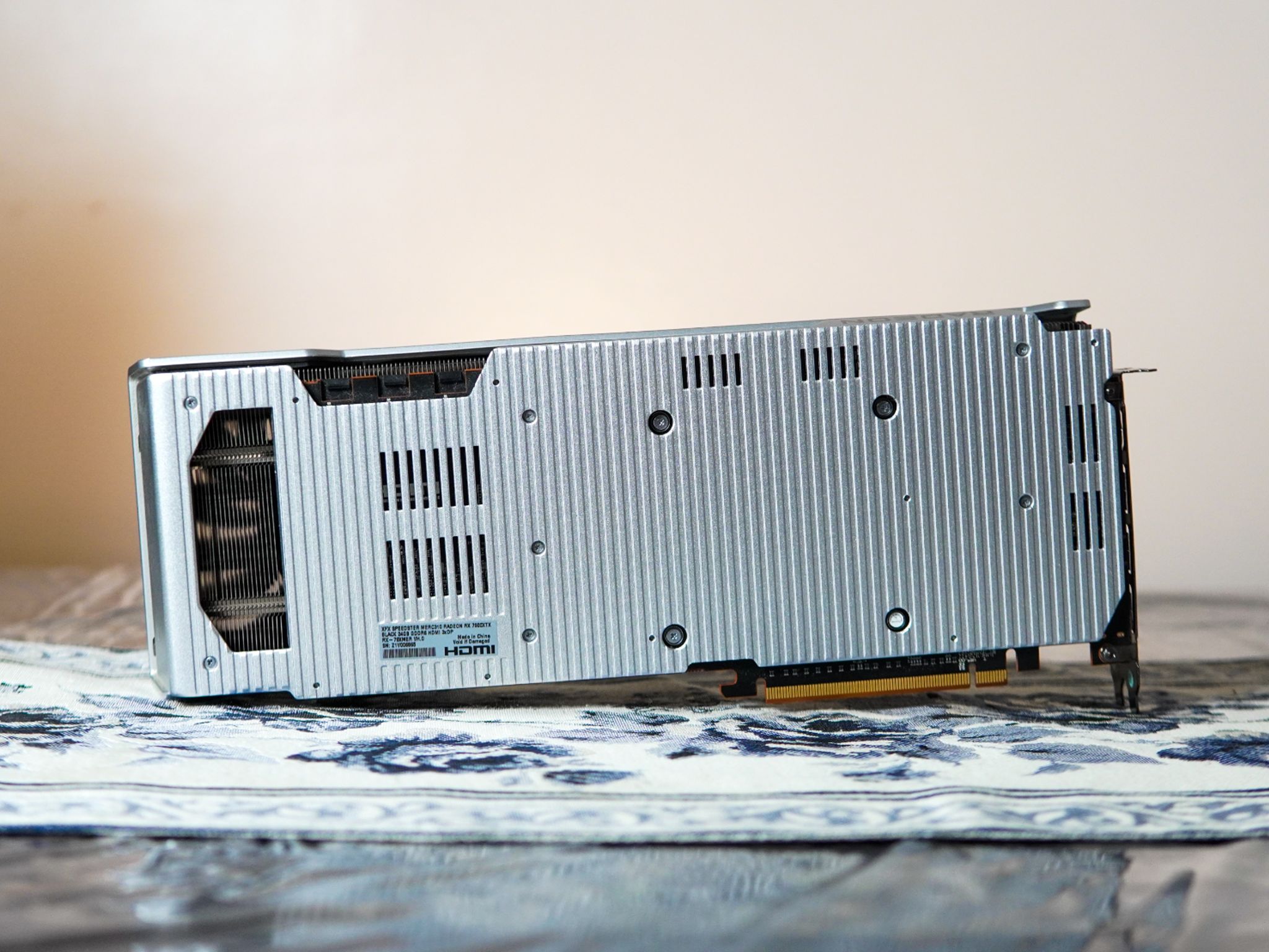 XFX MERC310 Radeon RX 7900 XTX – For Parts / Repair – Powers On, No Display