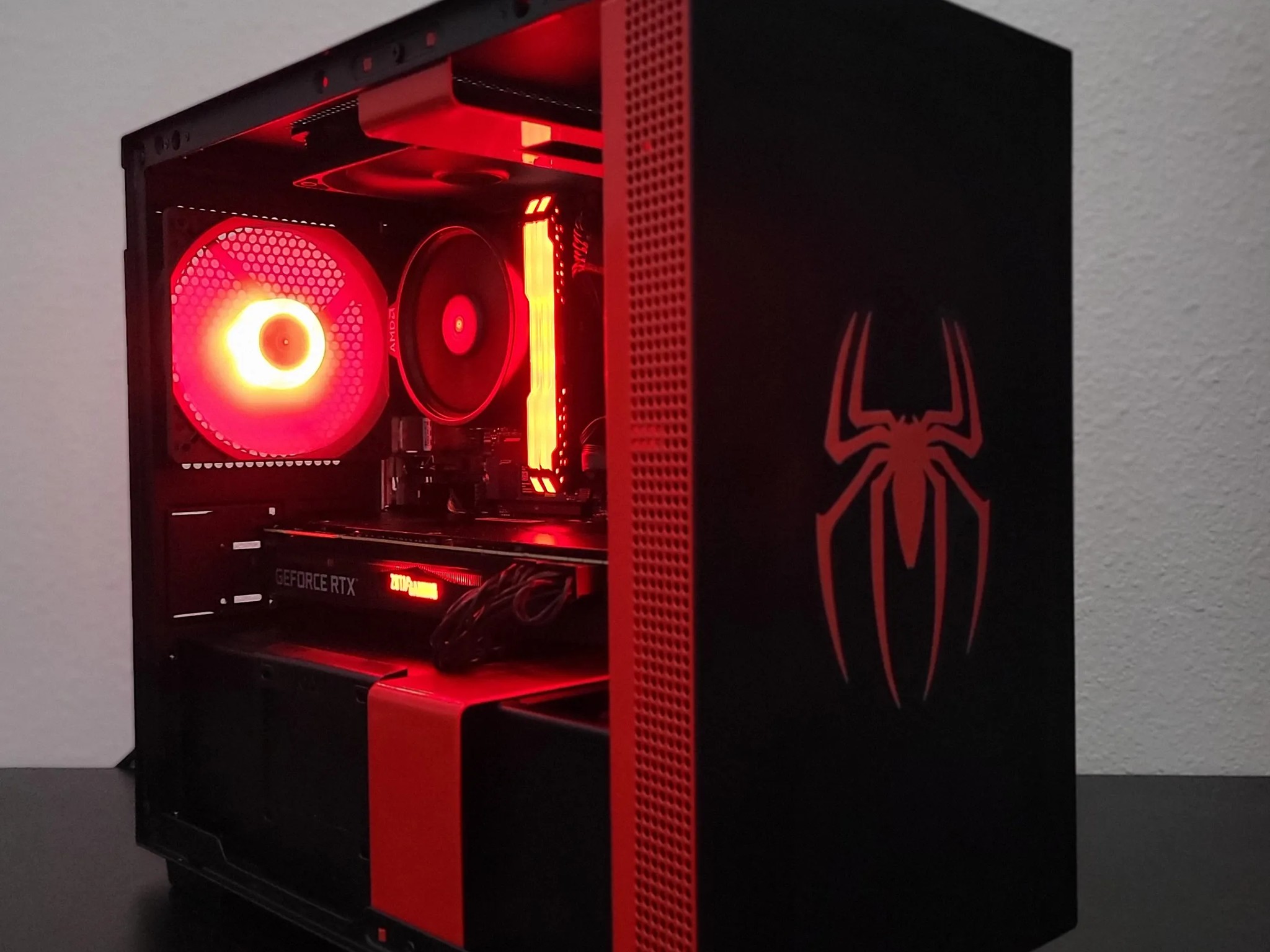 Spiderman (ITX) // Ryzen 5 5500 // RTX 2070 Super // 16GB DDR4 // 1TB NVME SSD // WIFI // 90% NEW