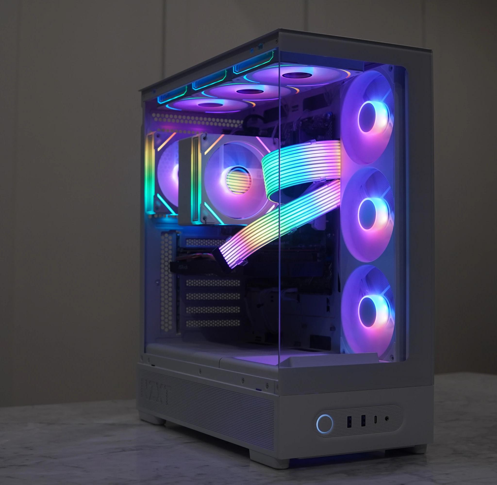 RX 6700 XT, Ryzen 7 3700X White Gaming PC