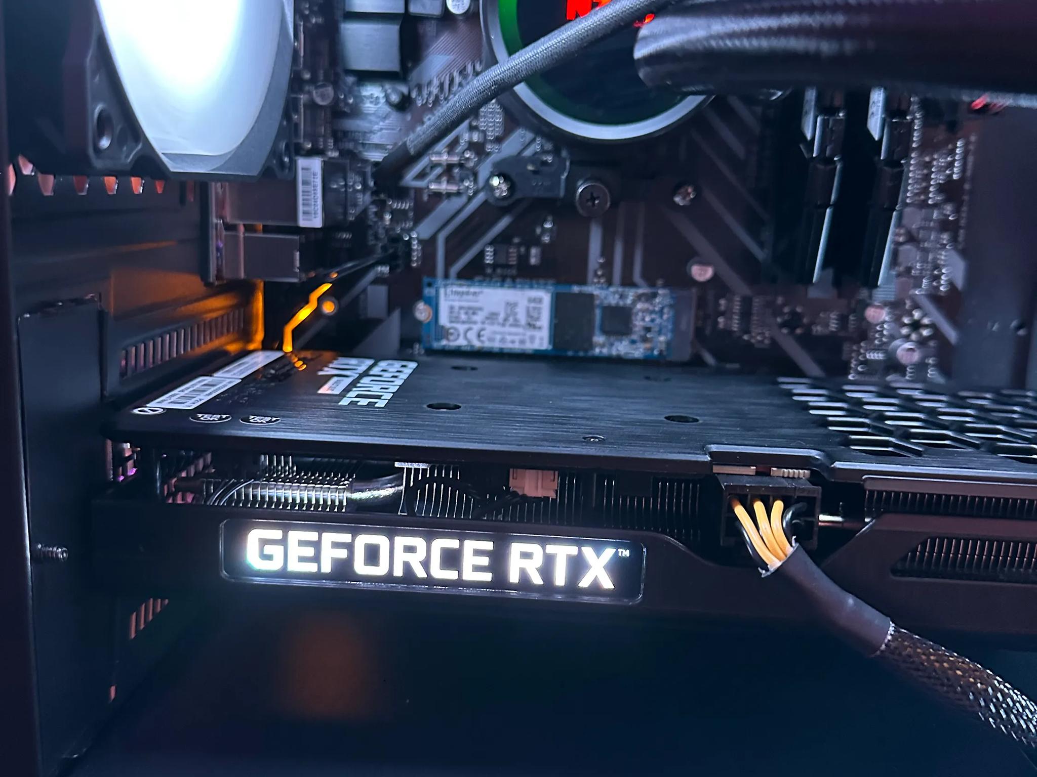 Ryzen 5 2400g/RTX 3050/16gb 3200mhz Custom Gaming PC