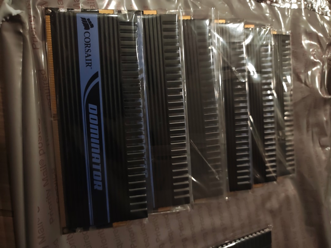 1GB Corsair Dominator DDR2 1066MHz Desktop RAM Module | Jawa
