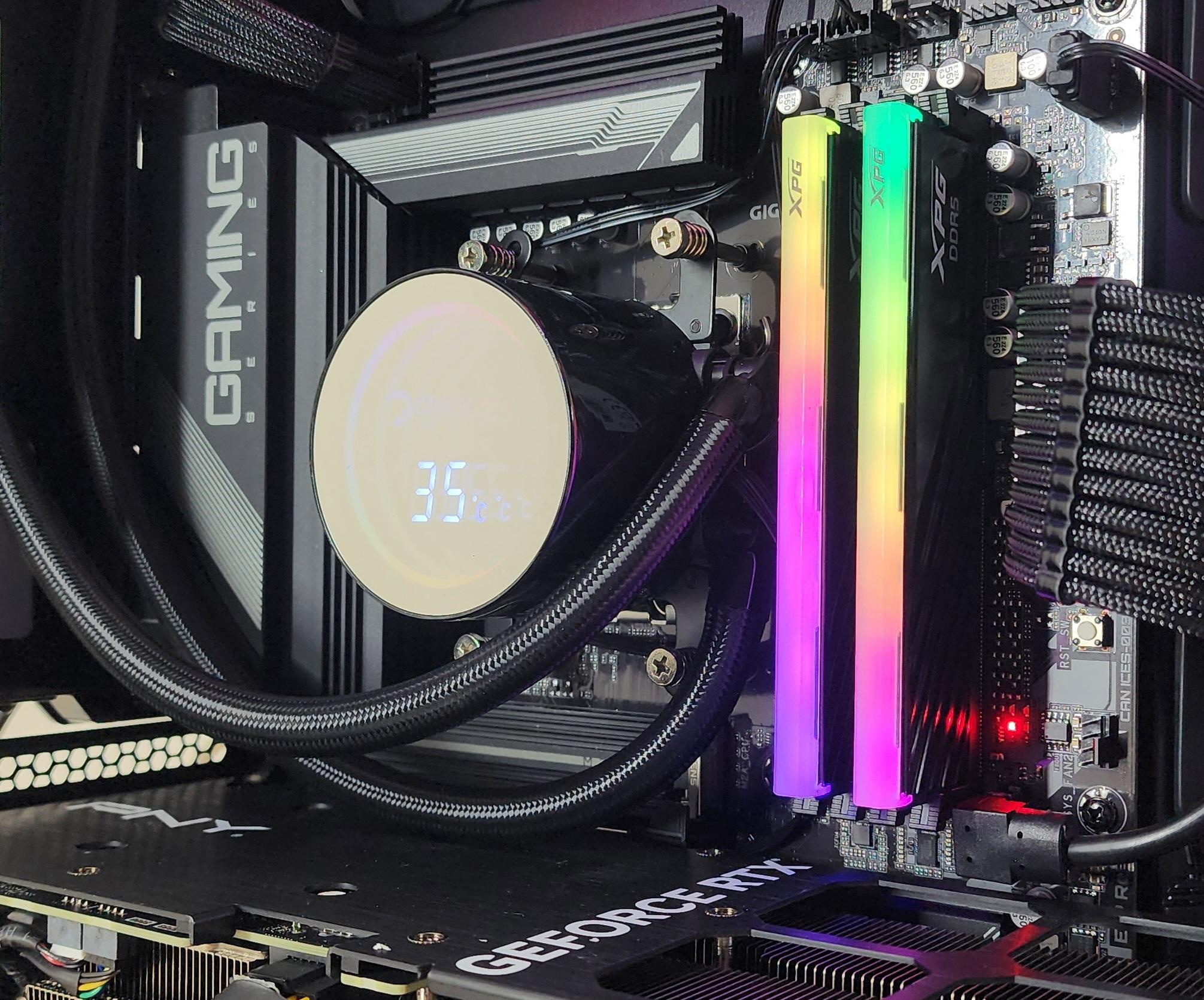 Gaming PC Ryzen 7 7800X3D 32GB RAM 2TB SSD RTX 4070 Ti SUPER 16GB Win11 Computer