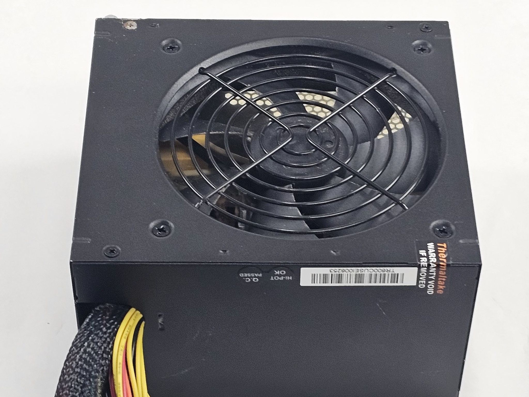600 Watt PSU Thermaltake TR2 Power Supply