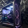 💜🌆 VIOLET CITY 🌆💜Ryzen 5 9600X| RX 9070XT| 32 GB DDR5|2 TB NVMe| 850W PSU