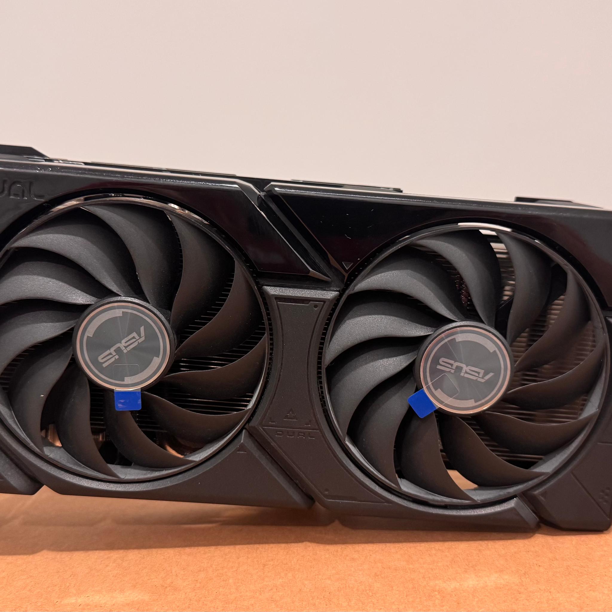 ASUS Dual GeForce RTX 4070 EVO 12GB