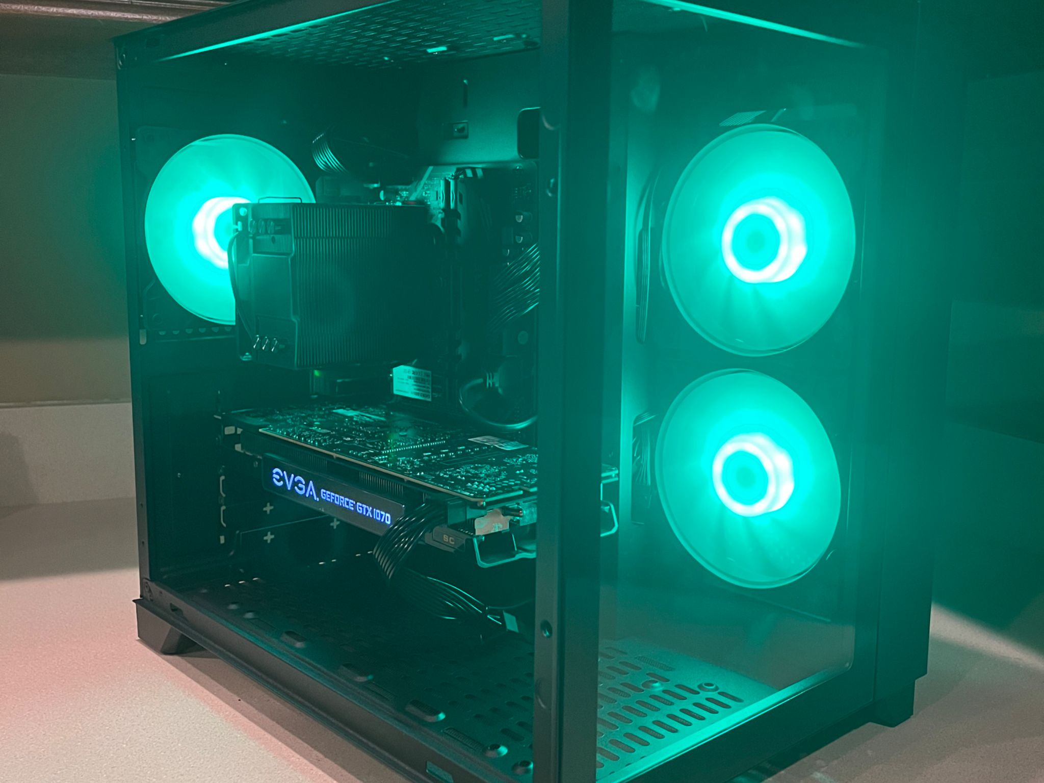 Am4 Gaming Pc (Ryzen 5 2600, Gtx 1070)