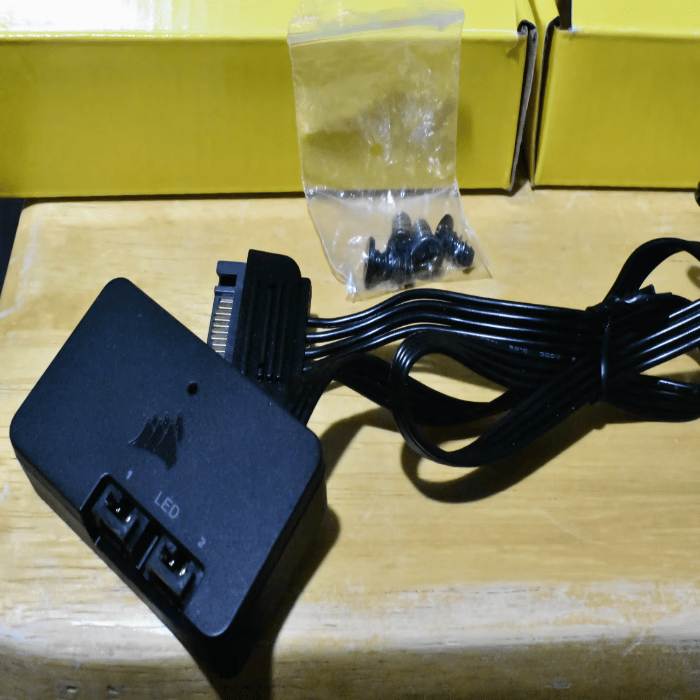 CORSAIR - LL Series 140mm Case Cooling Fan Kit with RGB lighting Pack with 3 fans