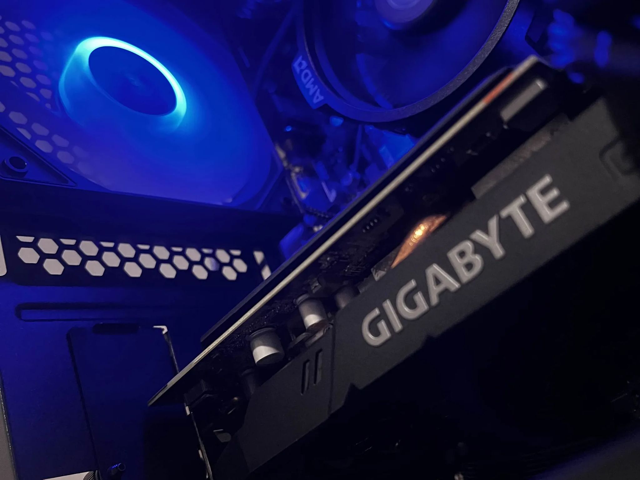 🖤  Gaming PC Ryzen 5 3600, GTX 1660 6GB