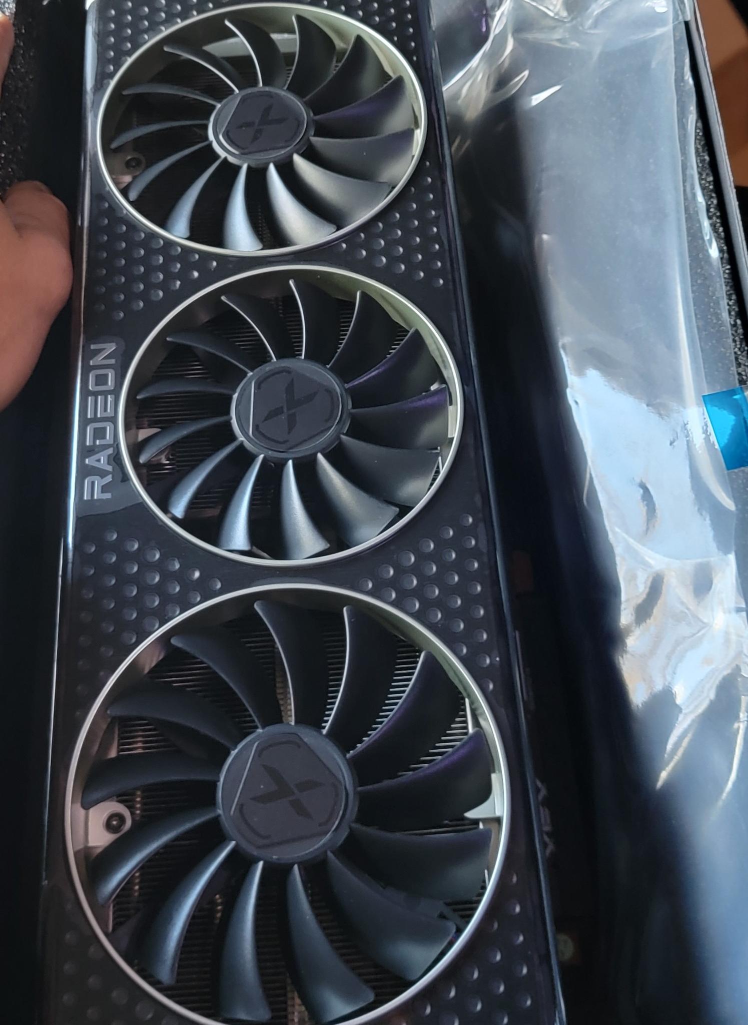 XFX Speedster MERC 319 AMD RX 6950 XT