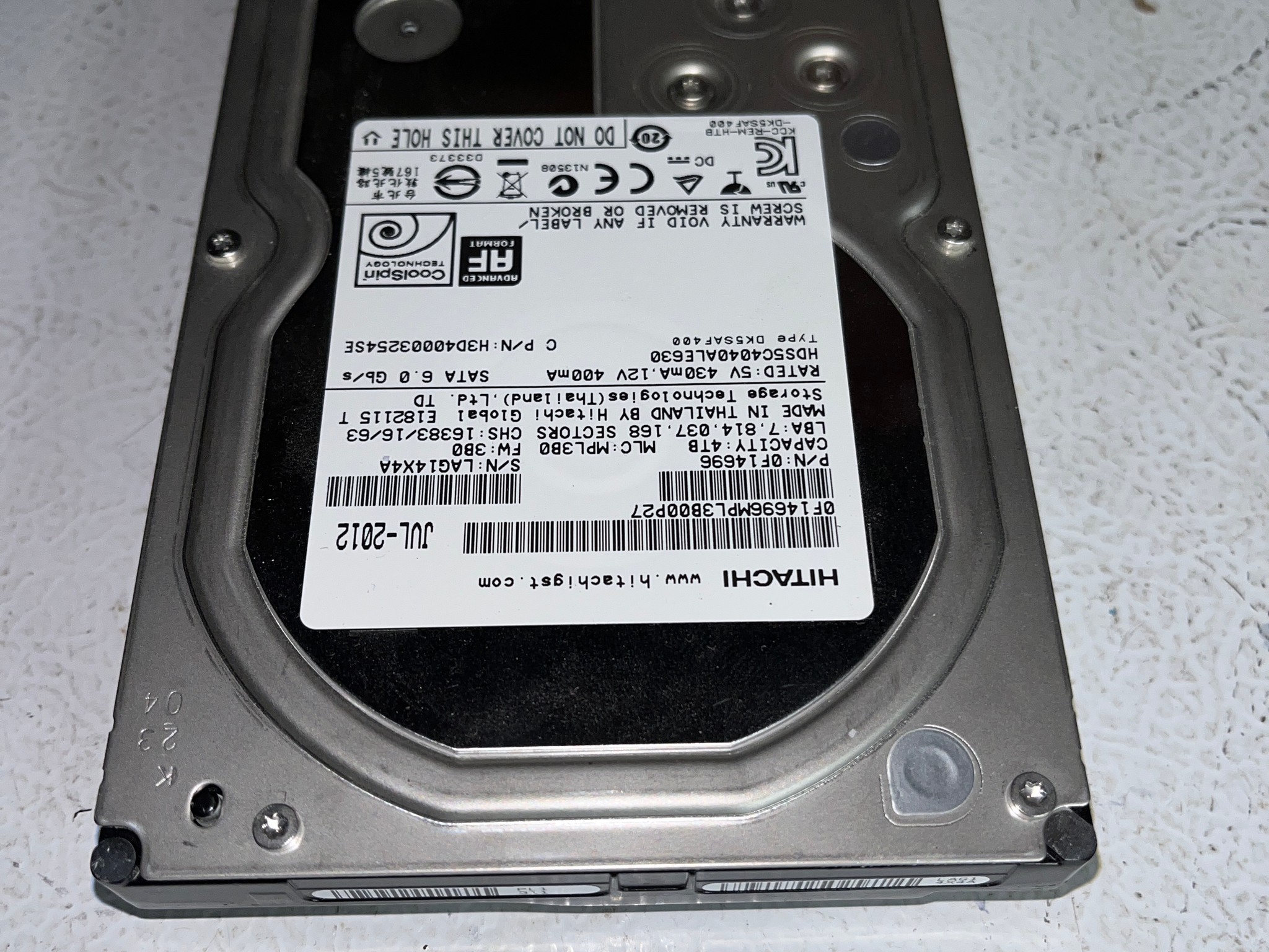 Hitachi Deskstar 5K4000 4TB 3.5" SATA Hard Drive – HDS5C4040ALE630 – Tested