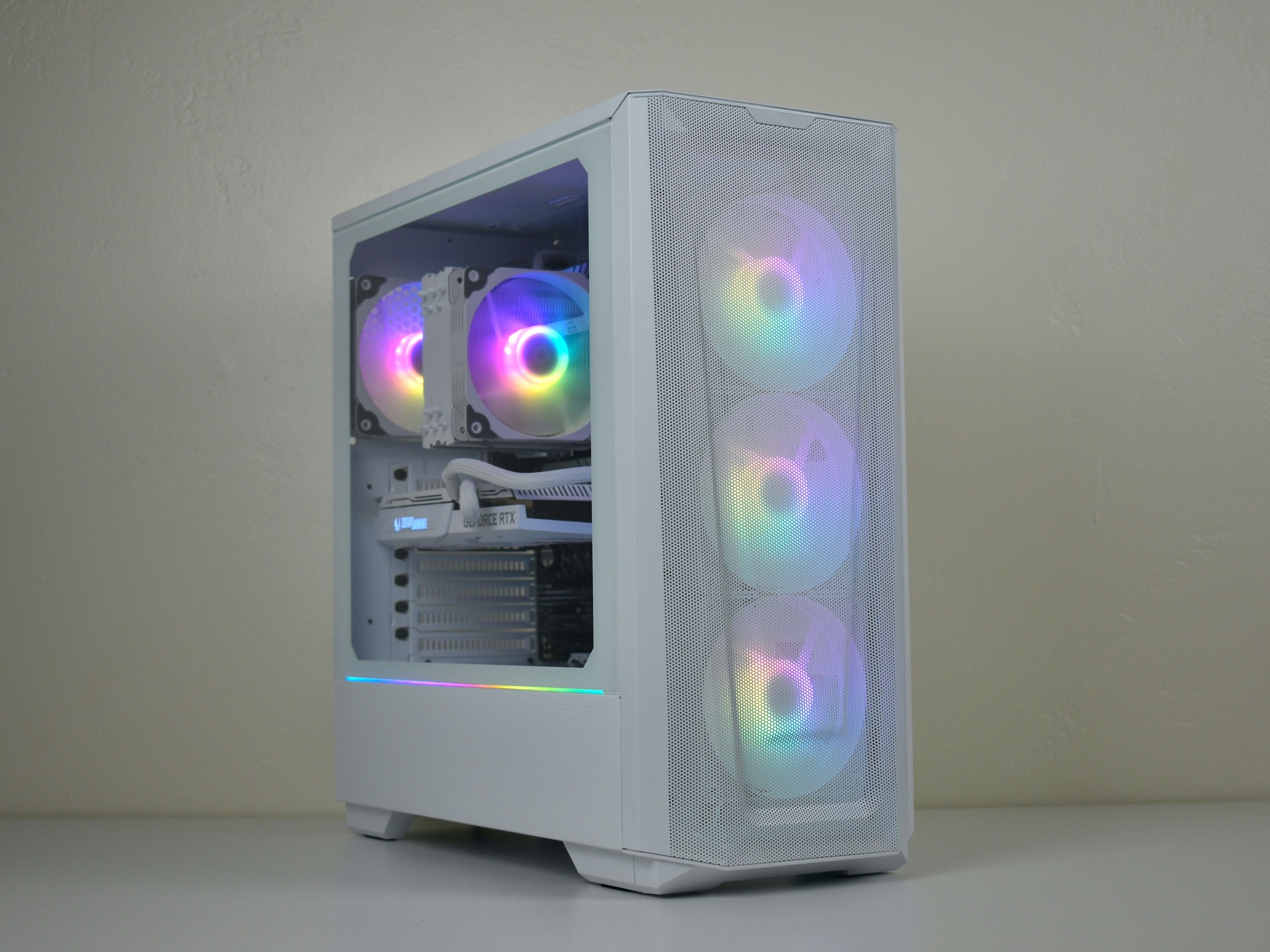 Forge Hercules ❄️ARCTIC WHITE❄️ Gaming PC / RTX 3060ti / Ryzen 5600 / 1TB NVME SSD / 16GB DR4 / WiFi