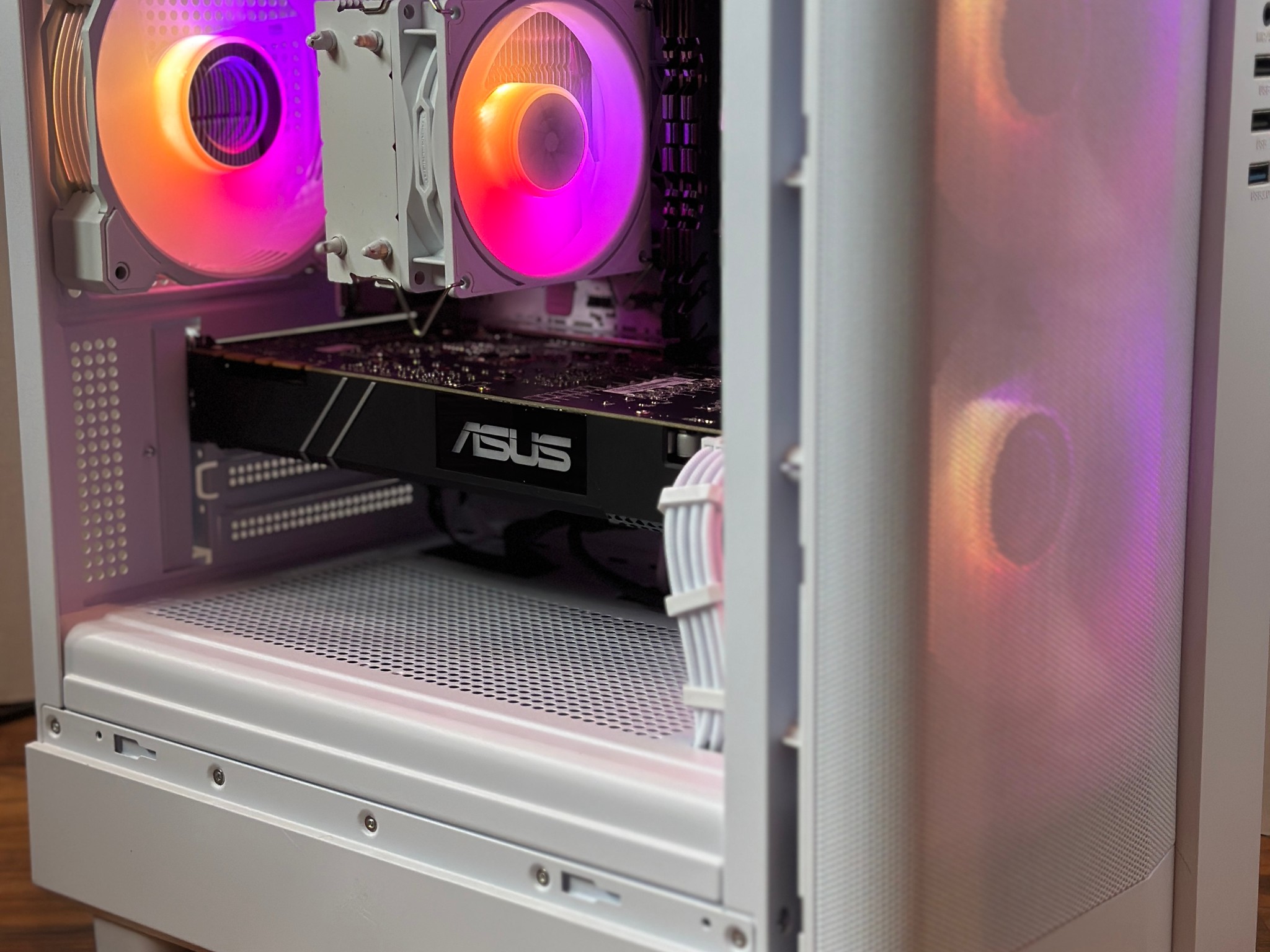 GTX 1080 | Ryzen 5 3500x | 16GB DDR4 | 1.26TB | Win 11 | Office 2024 | FREE SHIP | 1080p Gaming PC