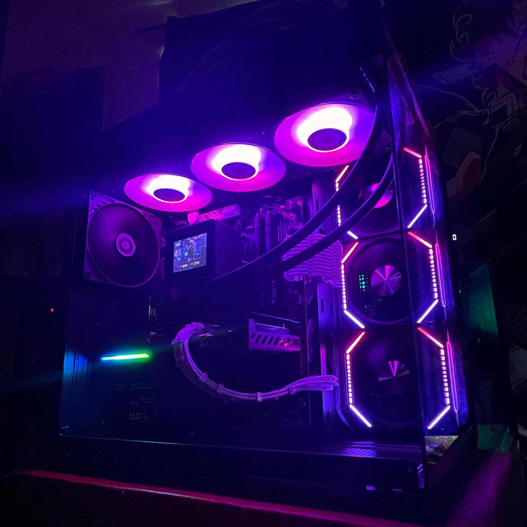Ryzen 5 9600X | RX 9060 XT 16GB | 32GB DDR5 | 1TB NVMe | Windows 11 Pro