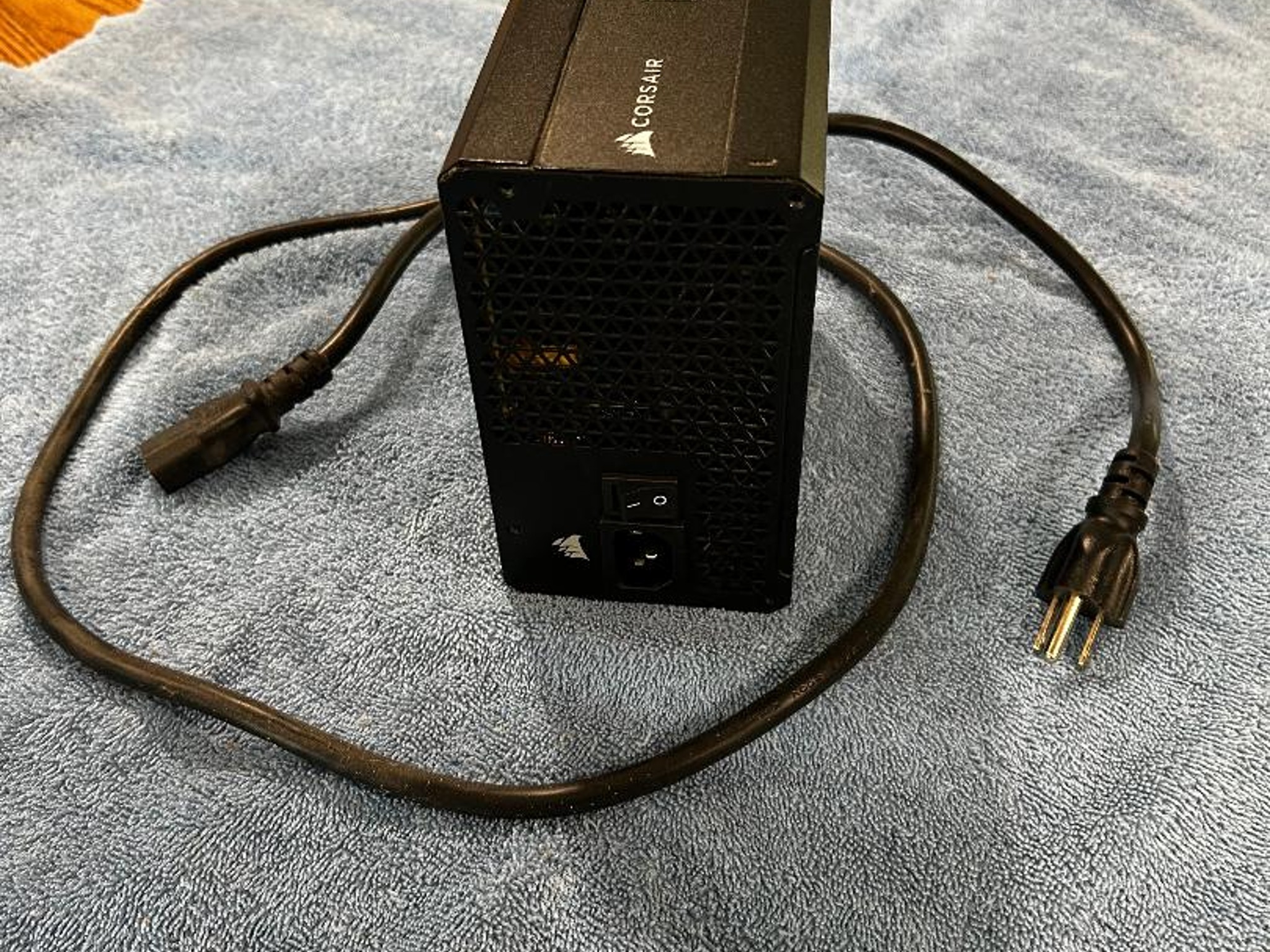 Corsair RM750e (2023)