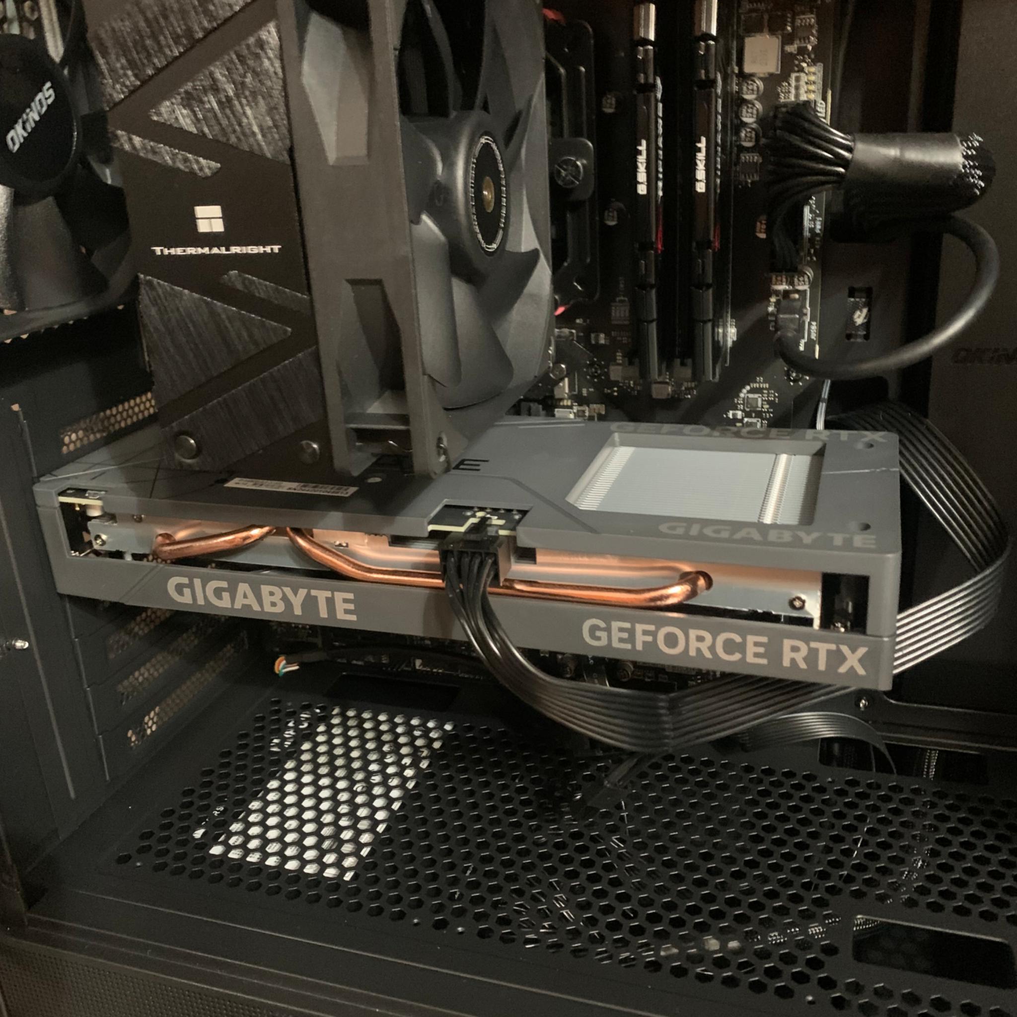 Black Out Oak Pro  RTX 4060 UPDATED