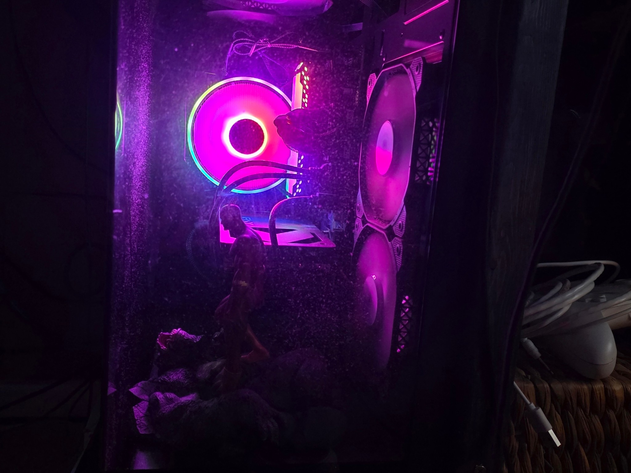RTX 5070 12GB | i7-10700 | 32GB RAM
