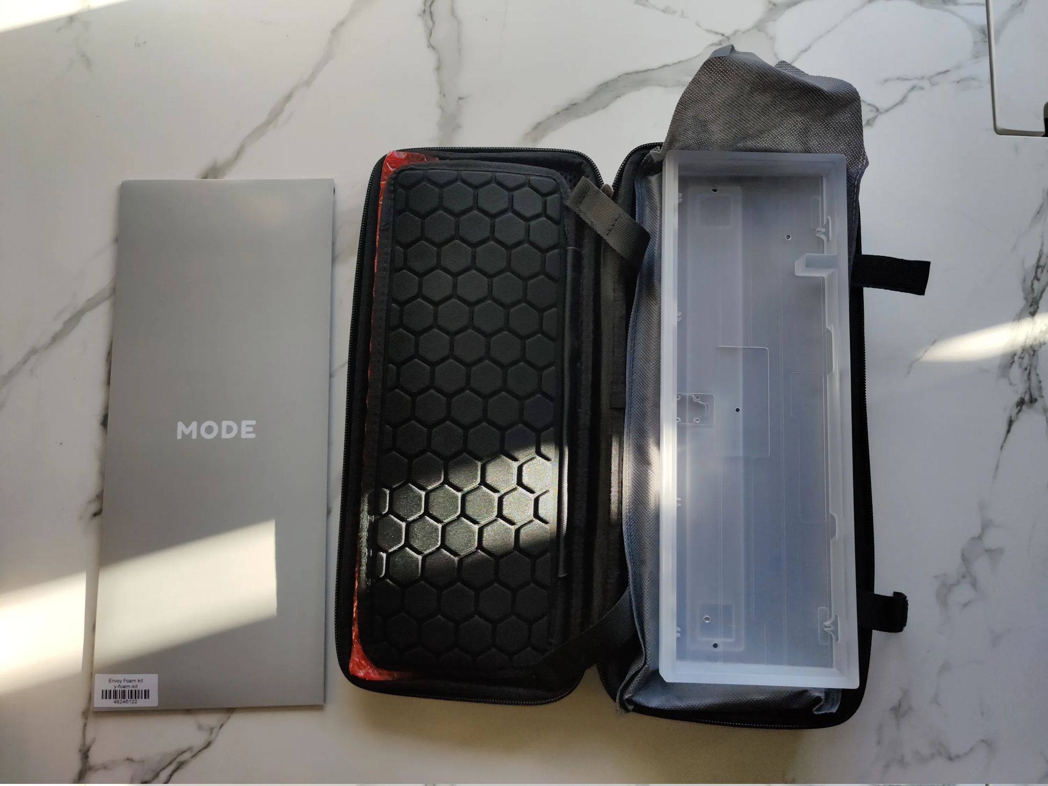 Mode Envoy Barebones Kit with Keycaps included
