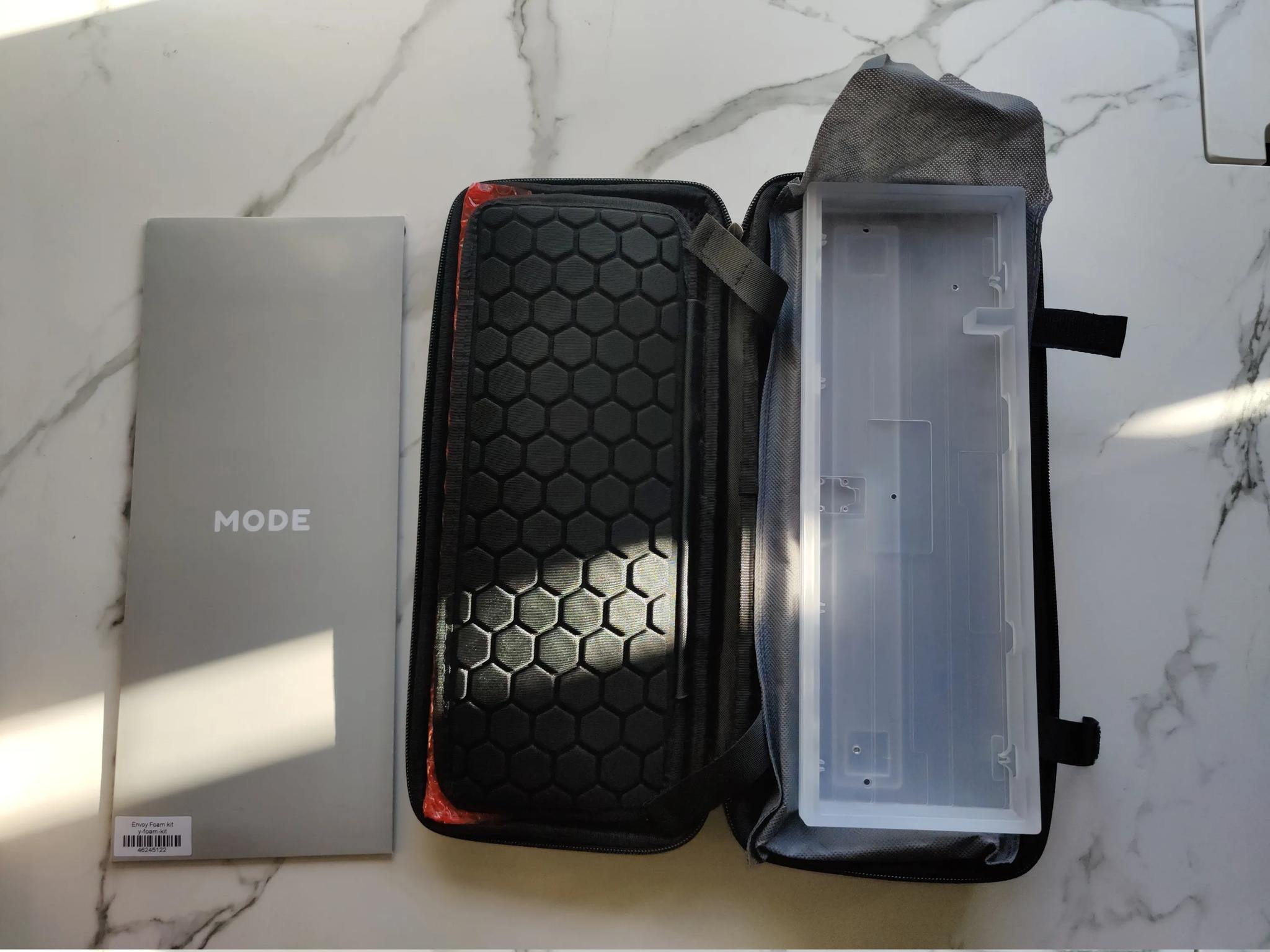 Mode Envoy Barebones Kit with Keycaps included