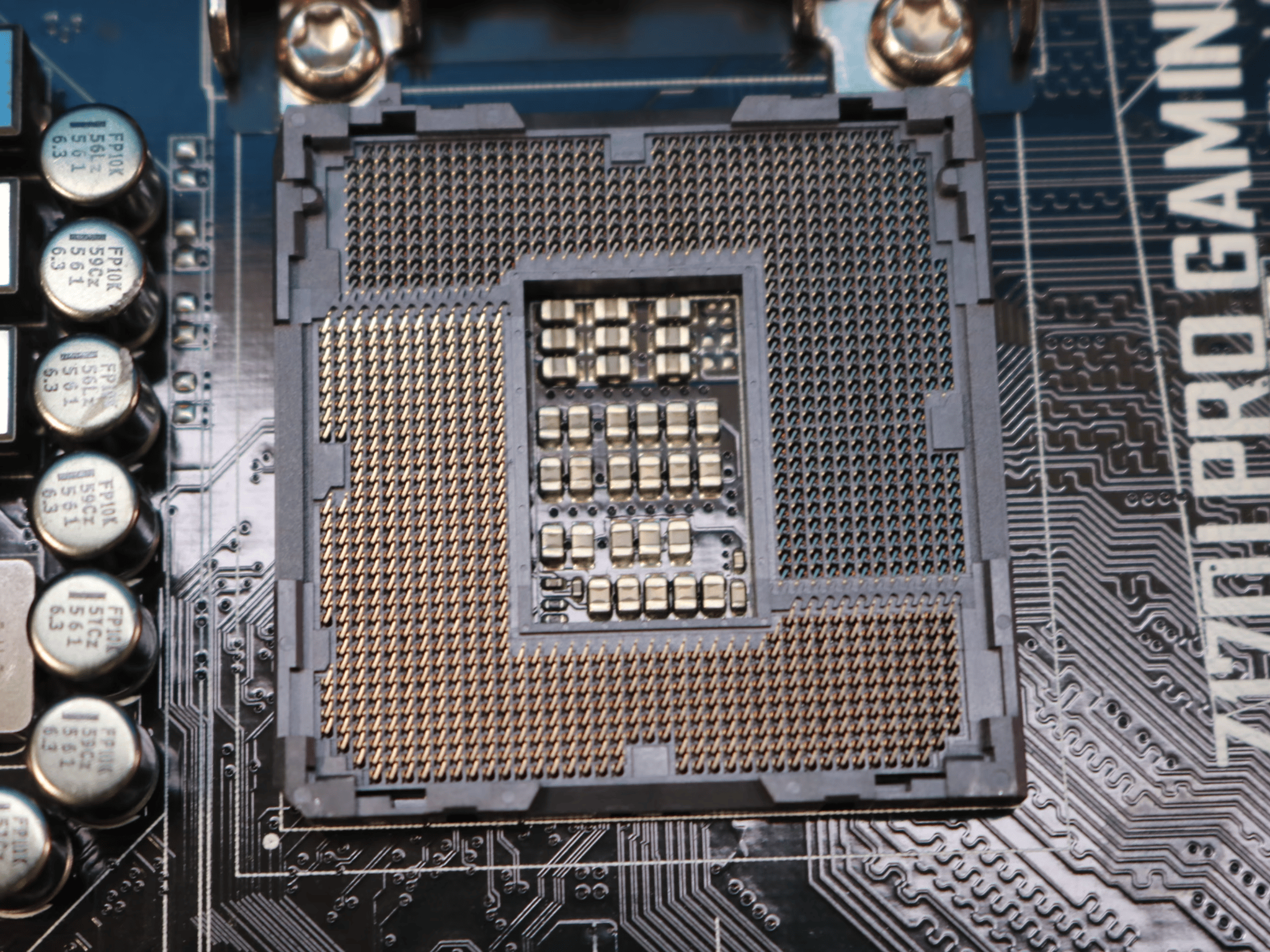 *Updated BIOS* Asus Z170I Pro Gaming Intel LGA1141/Socket H4 DDR4 mini-ITX Desktop Motherboard & I/O