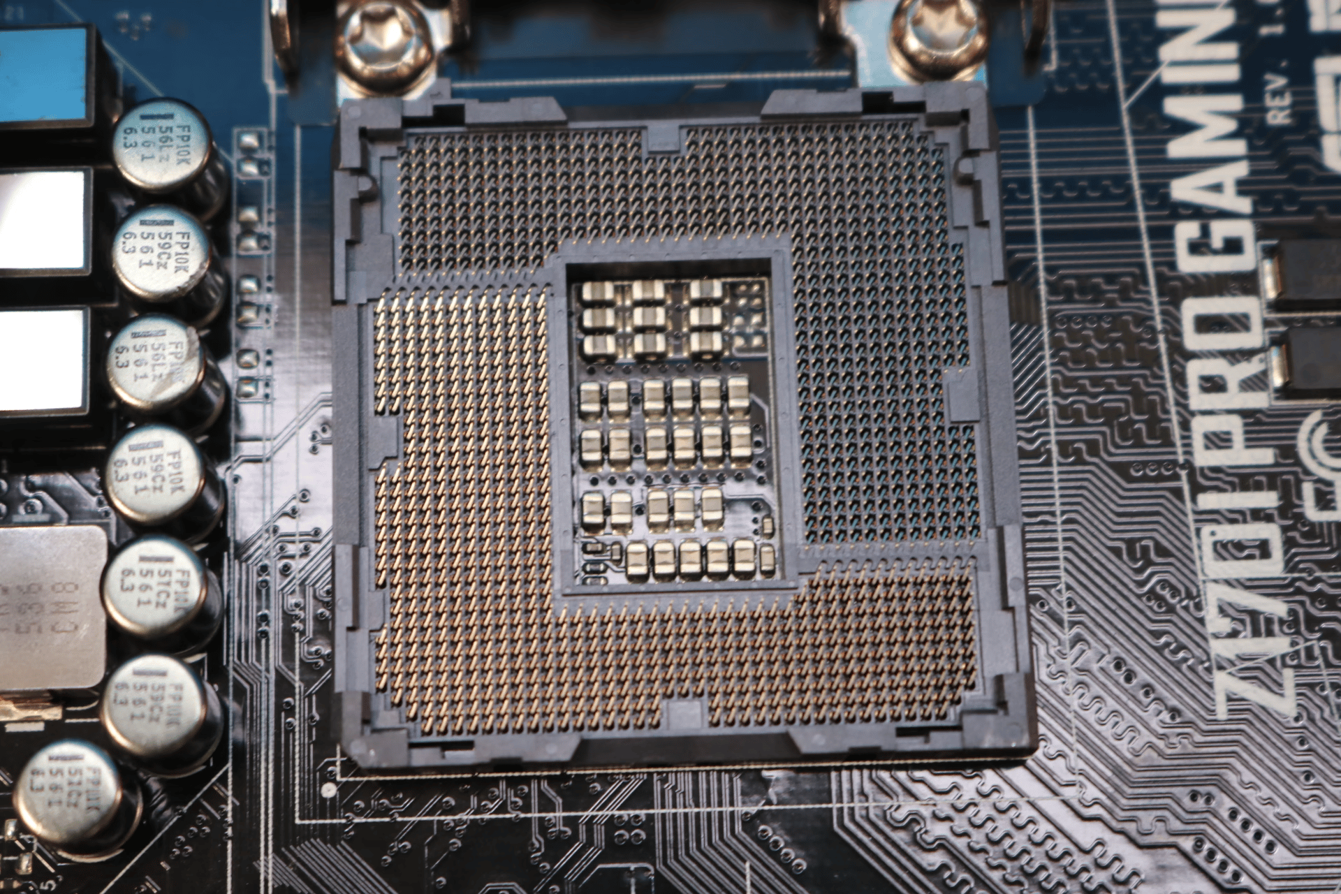 *Updated BIOS* Asus Z170I Pro Gaming Intel LGA1141/Socket H4 DDR4 mini-ITX Desktop Motherboard & I/O