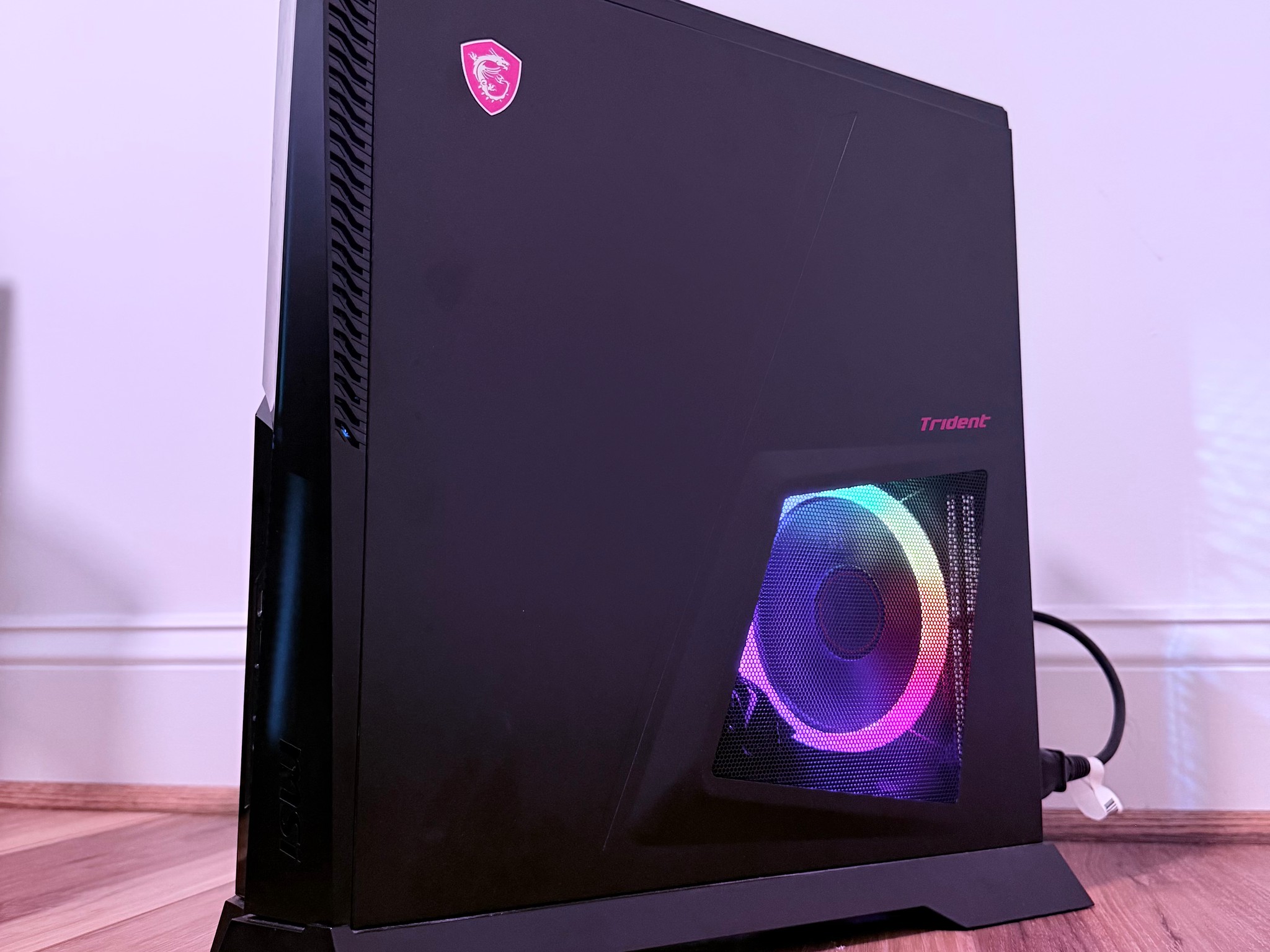 ⚫️"Abyss Nova"⚫️ | 1080/1440p Gaming | RTX 2080 Ti | Intel i9 9900kf | 16GB Ram | 512gb NVMe SSD