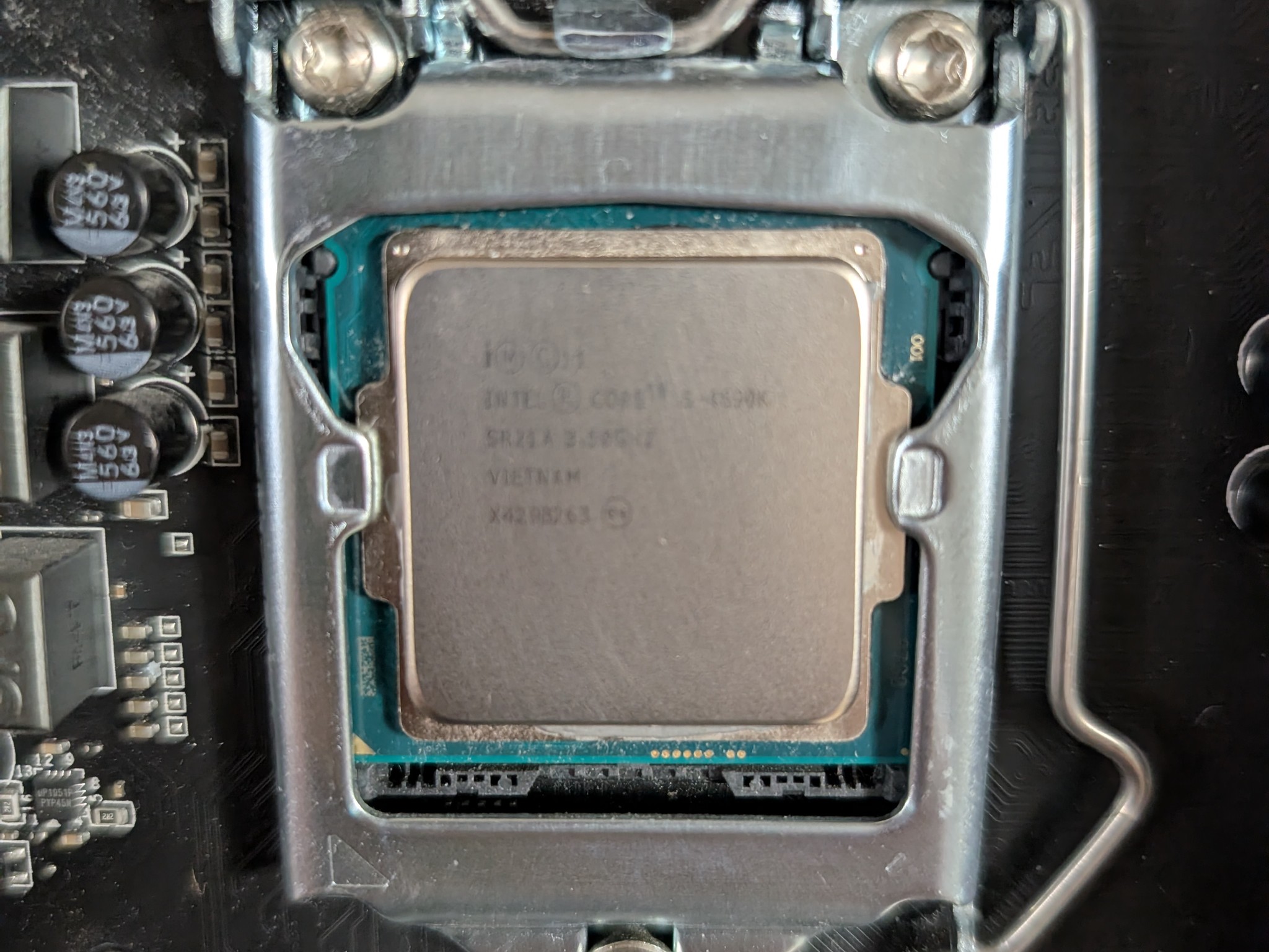 MSI Z97 Krait + Core i5 4690K + Radeon R9 290x + 16GB DDR3