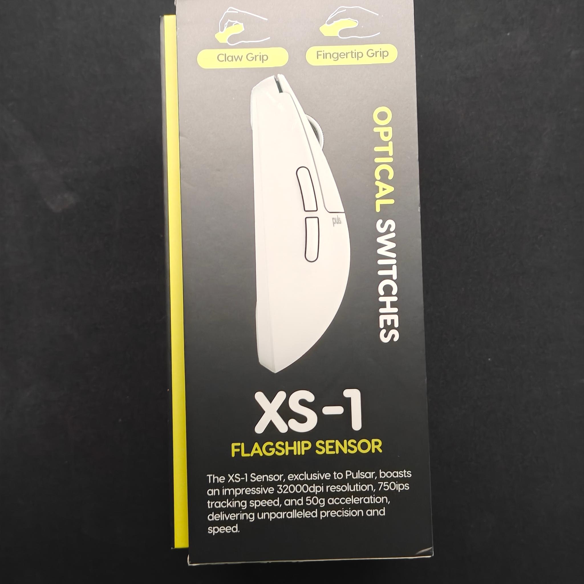 Pulsar X2 Crazy Light Wireless 8K Uyuni White Mouse, Size 1 Mini