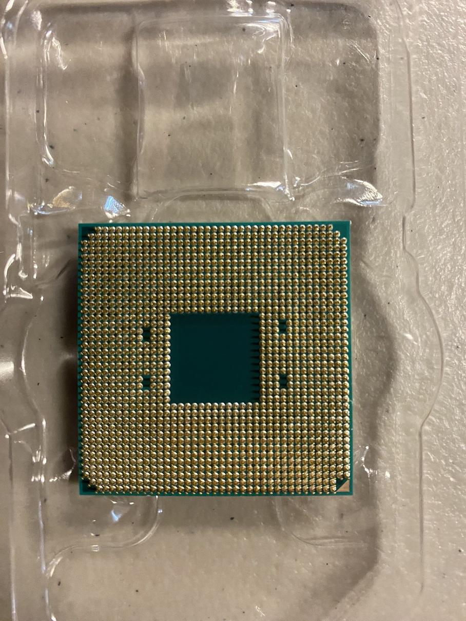 AMD Ryzen 7 2700x with Wraith Prism RGB cooler.